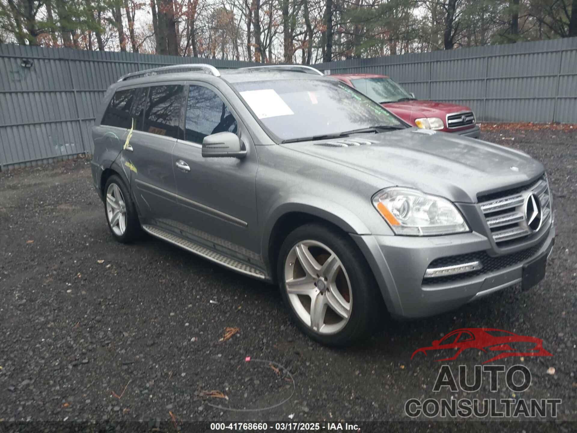 MERCEDES-BENZ GL 550 2012 - 4JGBF8GEXCA768506