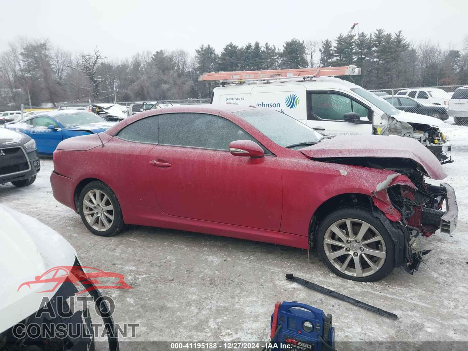 LEXUS IS 250C 2010 - JTHFF2C24A2504878