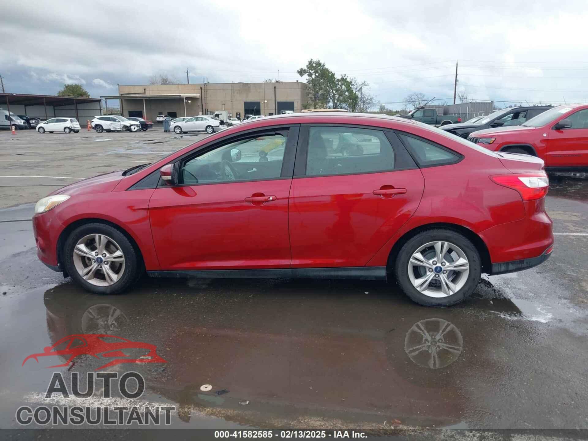 FORD FOCUS 2014 - 1FADP3F22EL112110