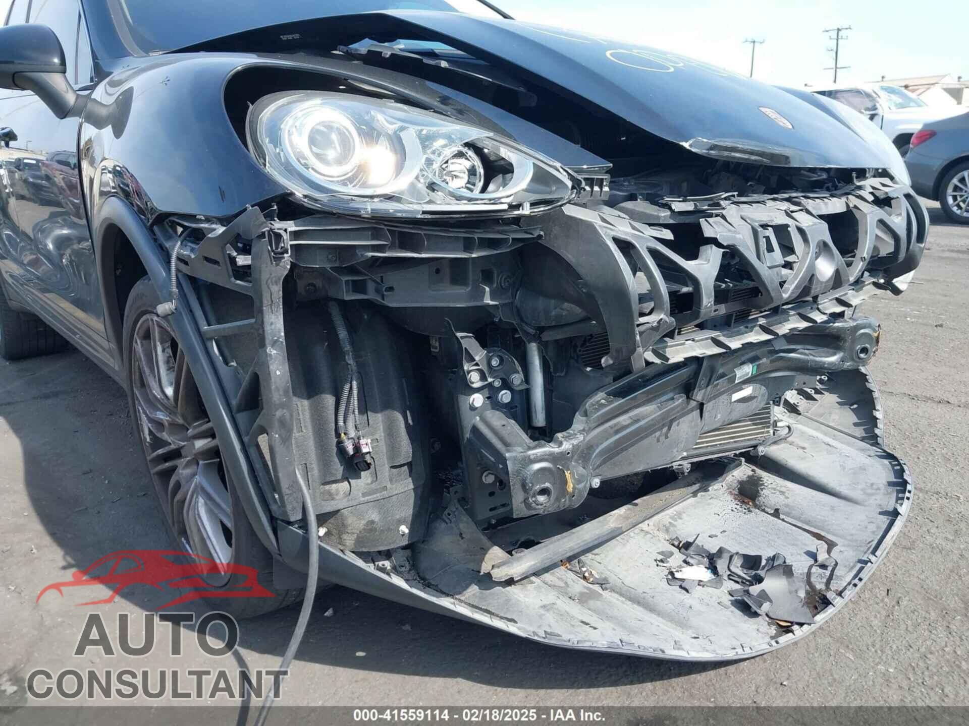 PORSCHE CAYENNE 2011 - WP1AB2A21BLA47323