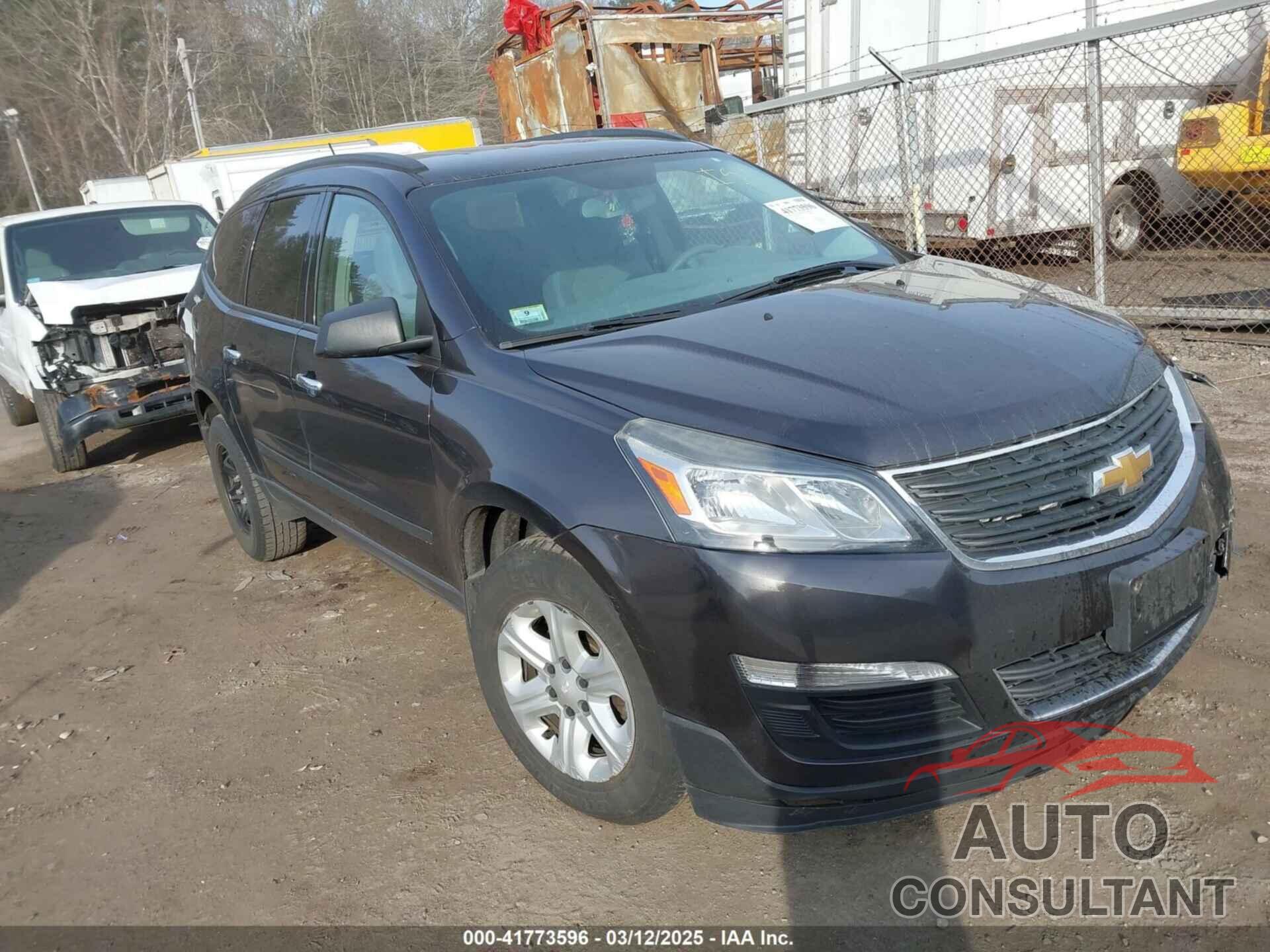 CHEVROLET TRAVERSE 2015 - 1GNKVFEDXFJ134436