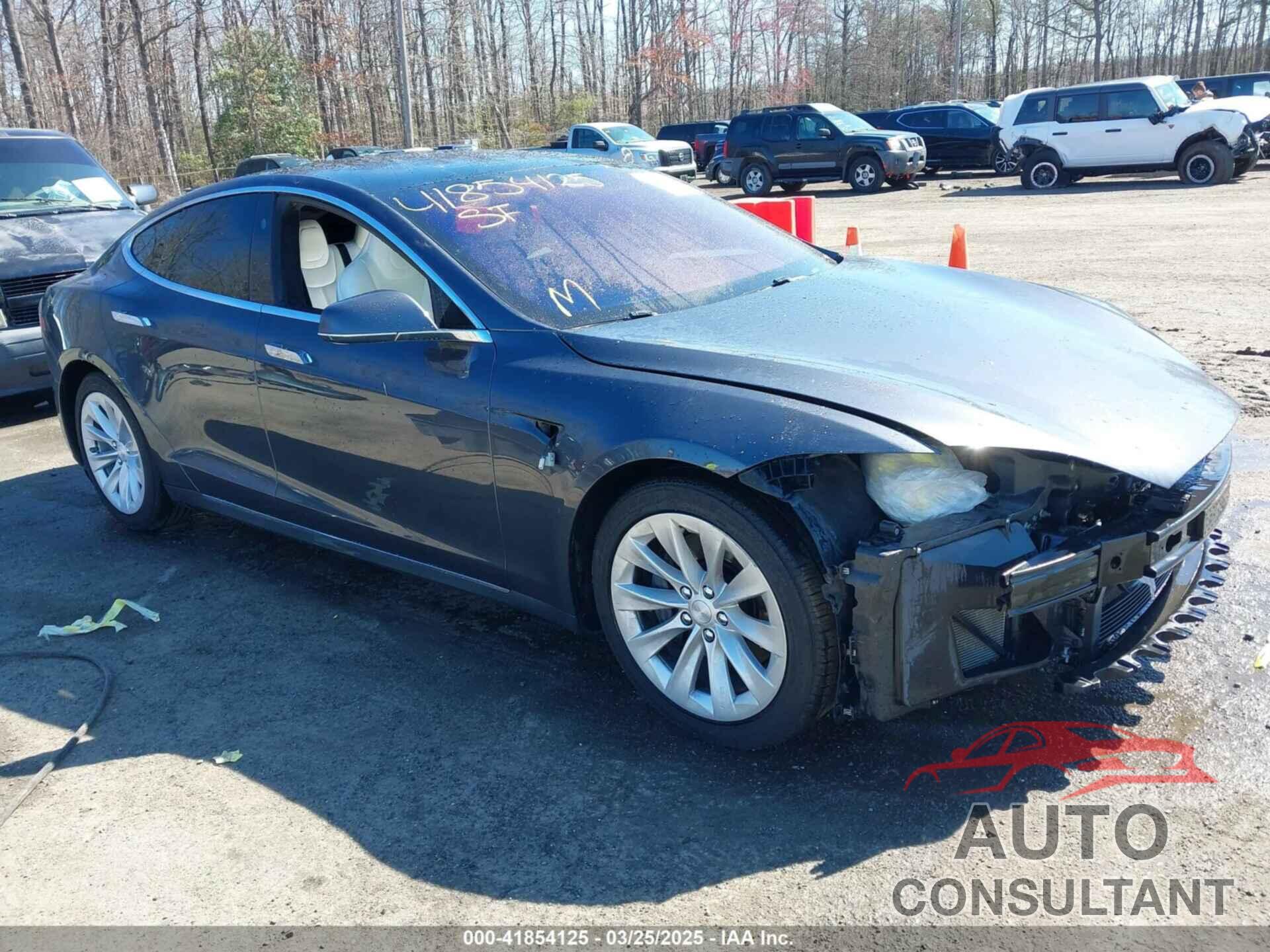 TESLA MODEL S 2017 - 5YJSA1E22HF210635