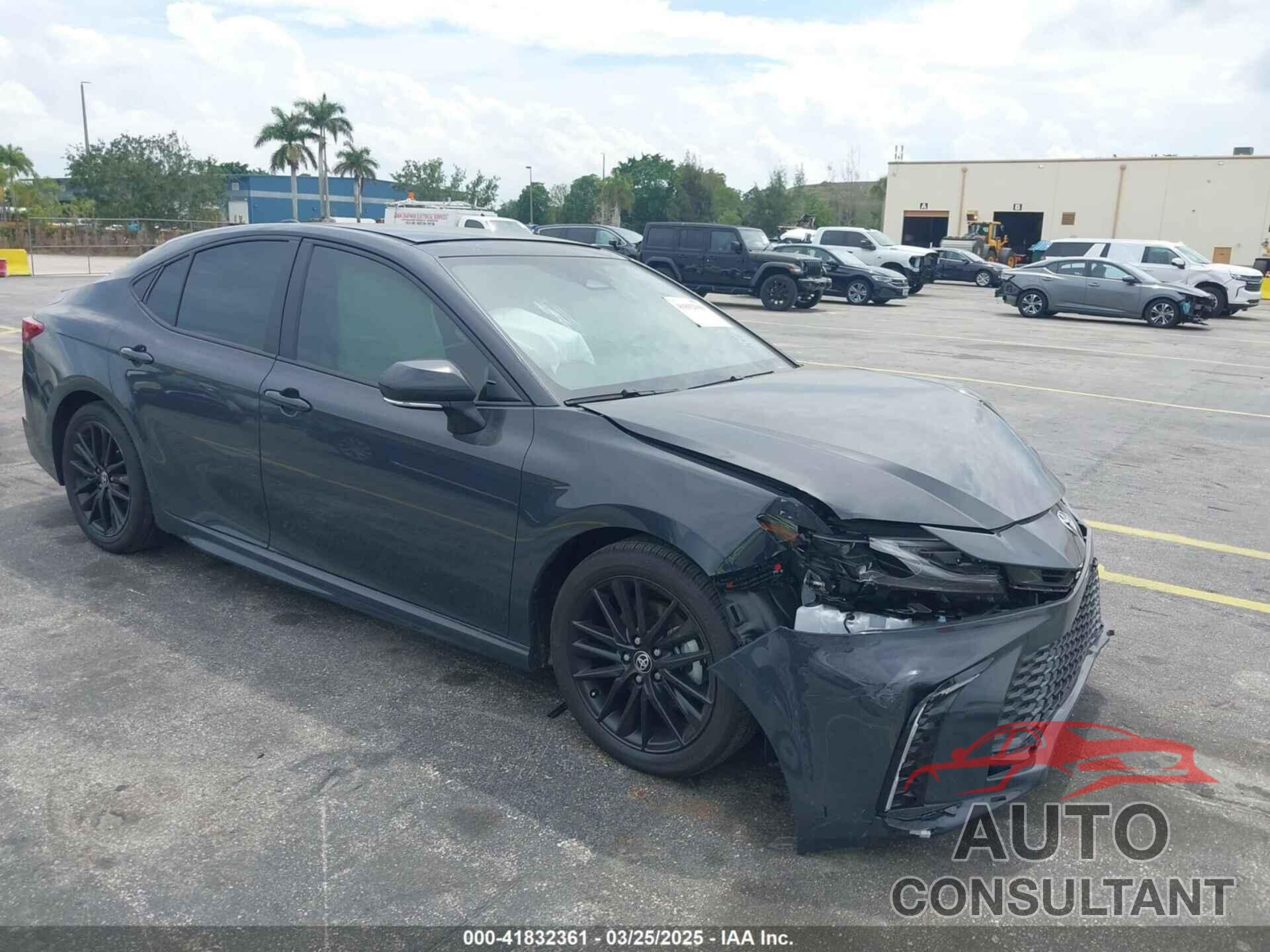 TOYOTA CAMRY 2025 - 4T1DAACK2SU055817
