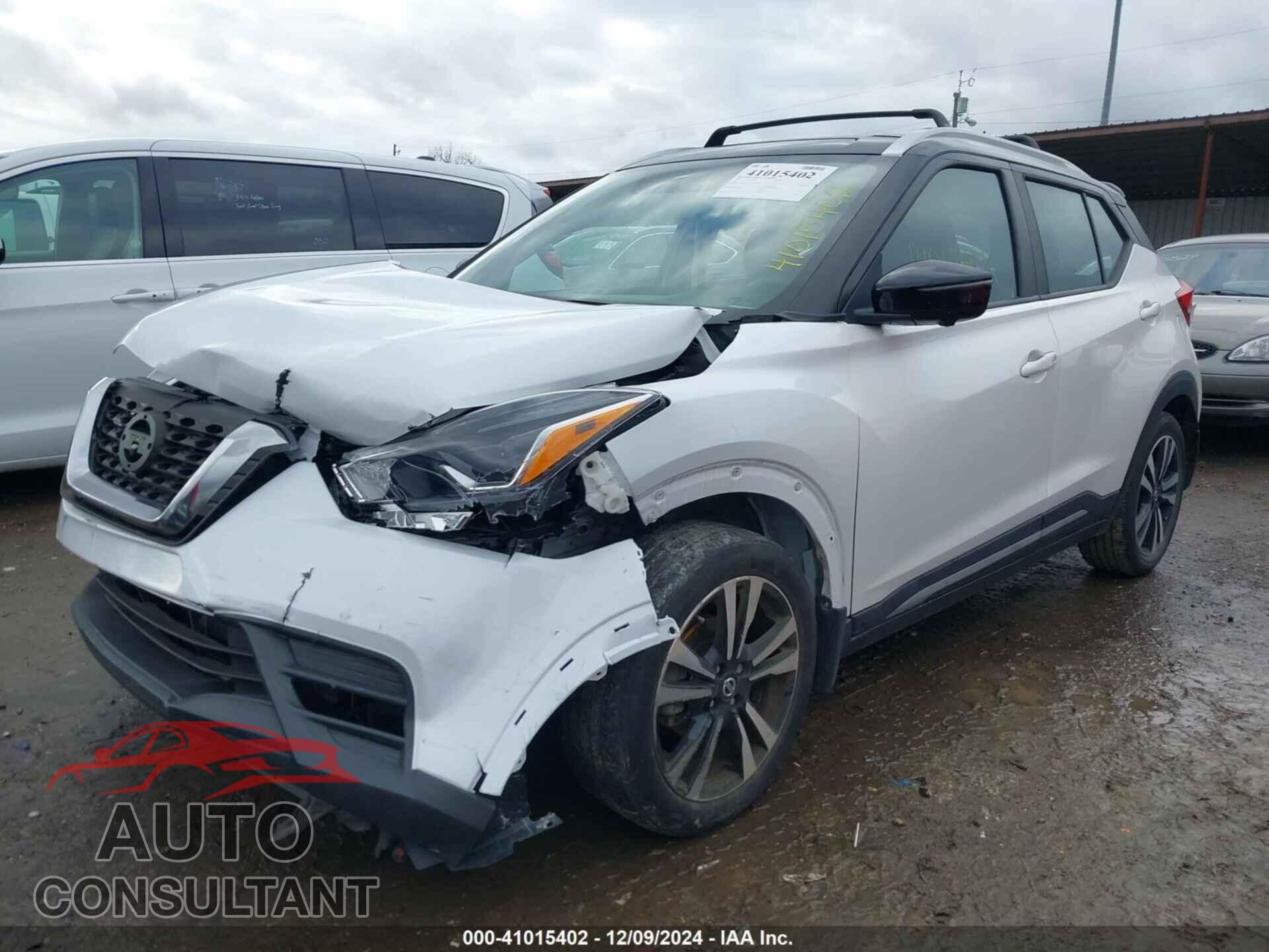NISSAN KICKS 2019 - 3N1CP5CU3KL521565
