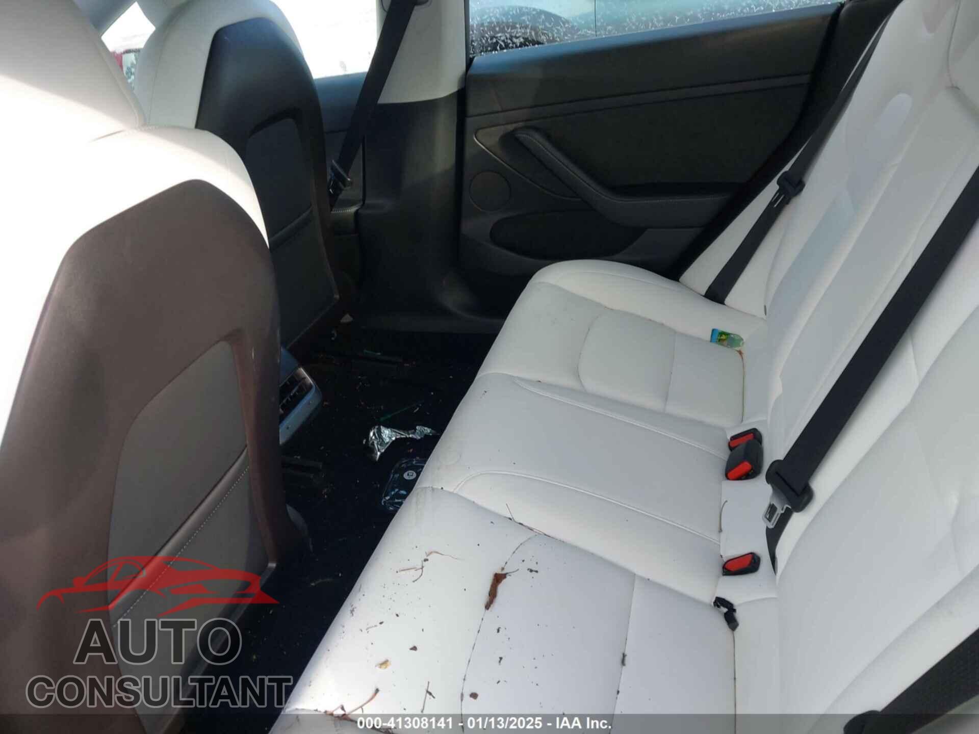 TESLA MODEL 3 2021 - 5YJ3E1EA6MF989547