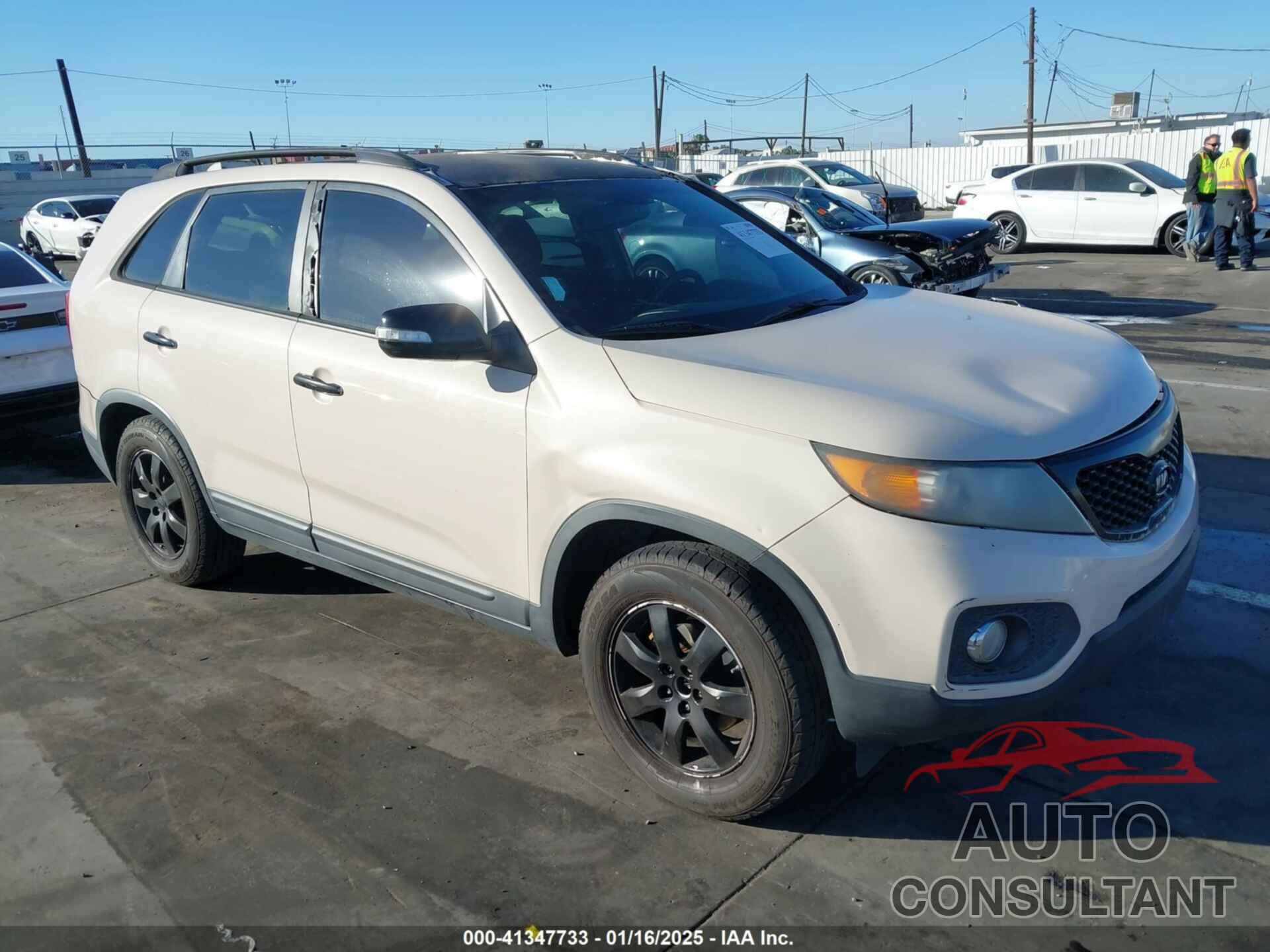 KIA SORENTO 2012 - 5XYKT4A66CG212801