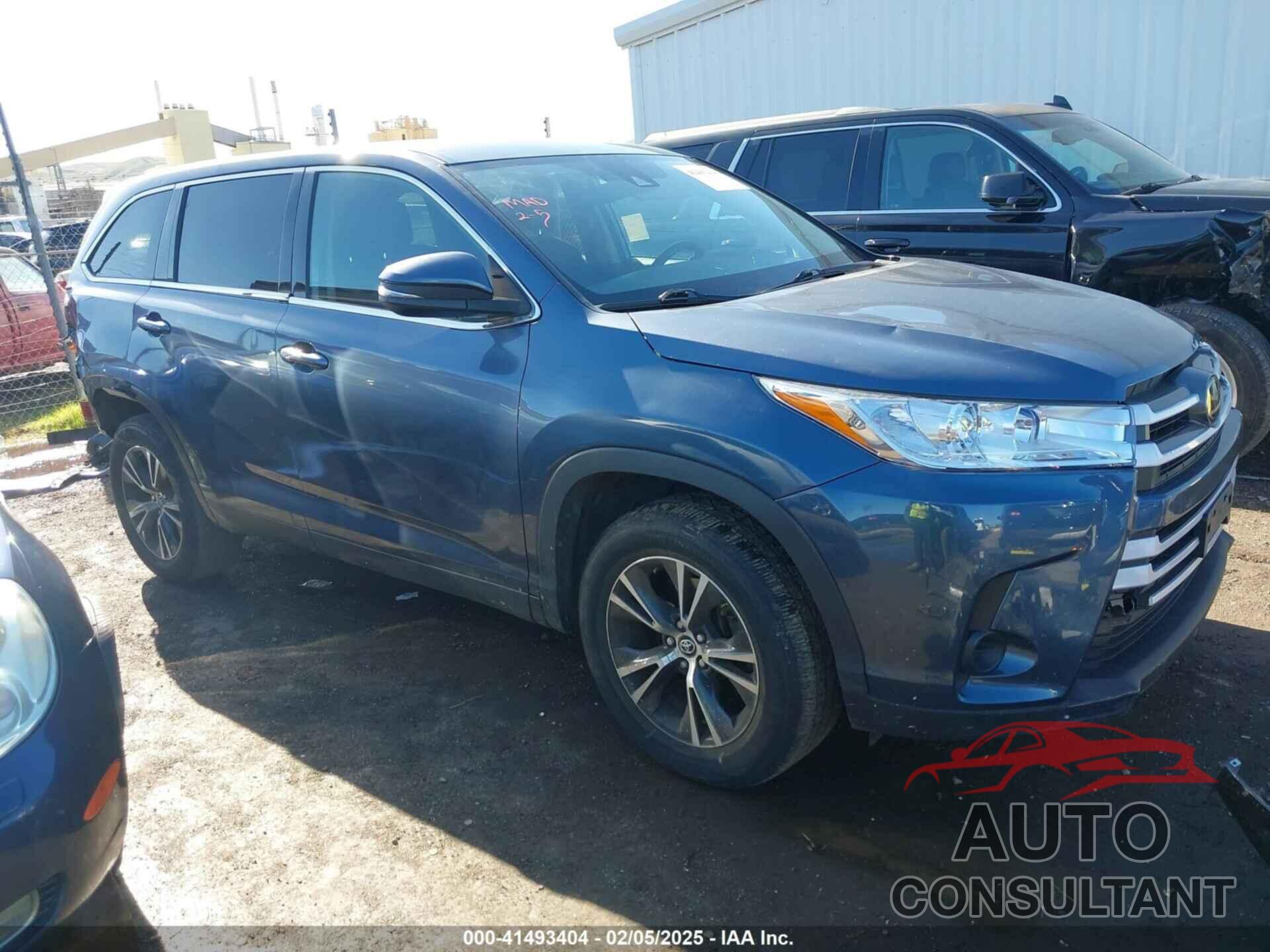 TOYOTA HIGHLANDER 2019 - 5TDZZRFH9KS290866