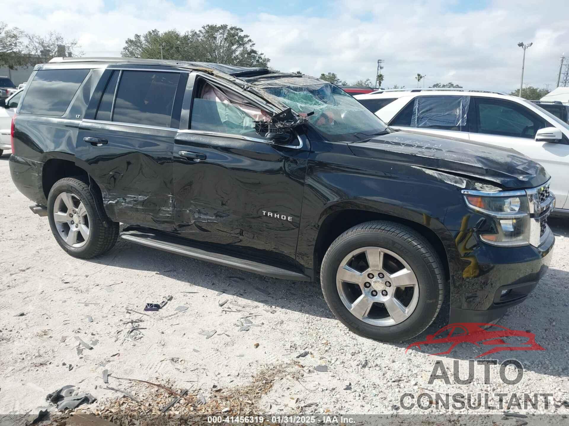 CHEVROLET TAHOE 2018 - 1GNSCBKCXJR132867