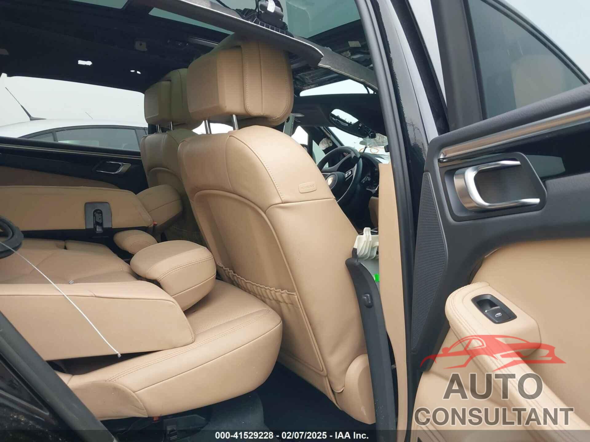 PORSCHE MACAN 2022 - WP1AA2A52NLB06879