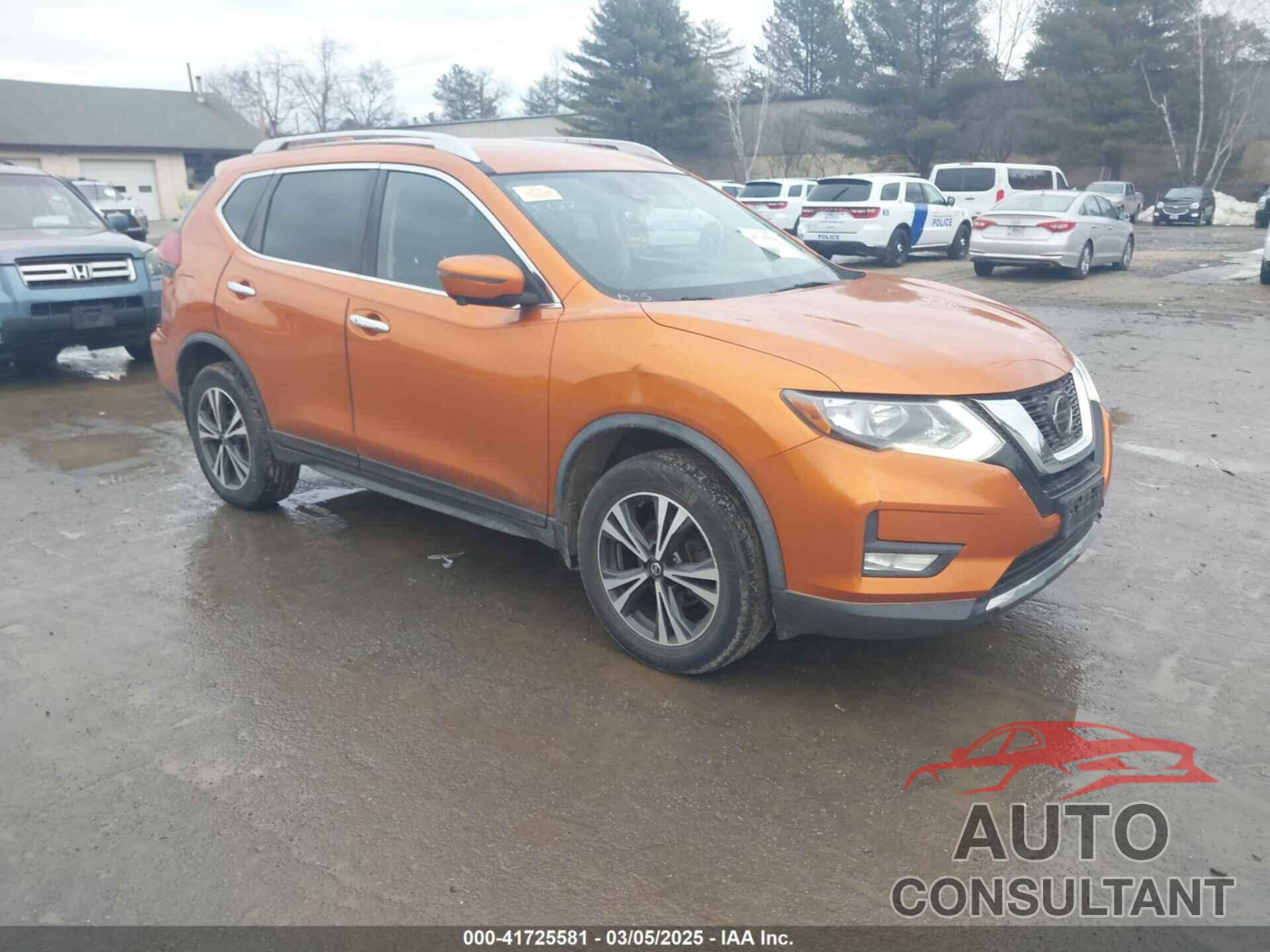NISSAN ROGUE 2019 - JN8AT2MV7KW370122