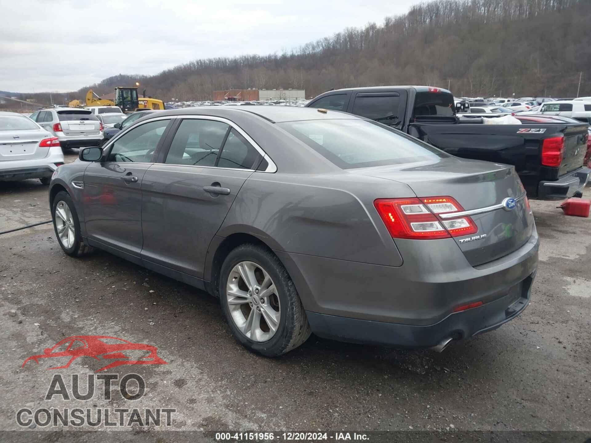 FORD TAURUS 2013 - 1FAHP2E86DG105377