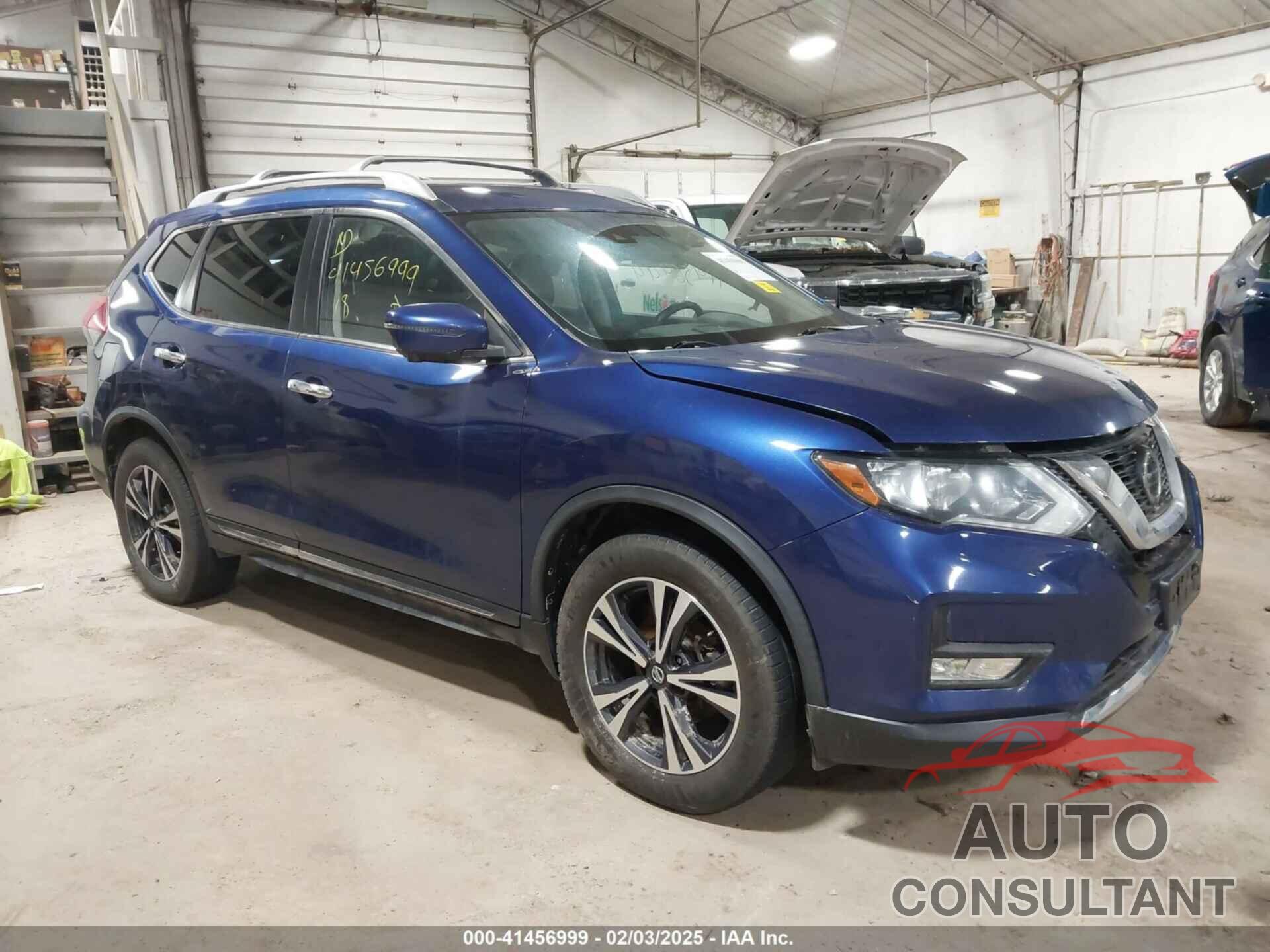 NISSAN ROGUE 2018 - JN8AT2MV3JW322583