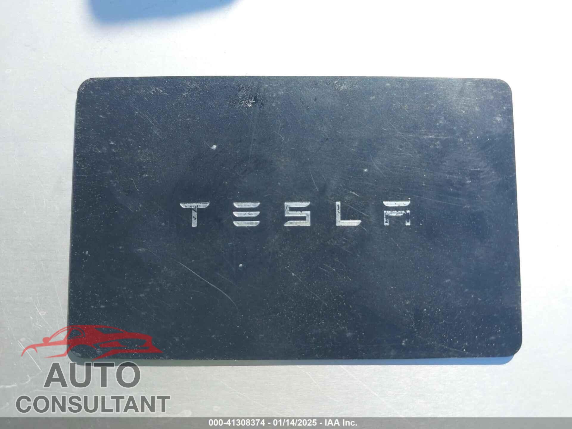 TESLA MODEL 3 2021 - 5YJ3E1EB2MF004122