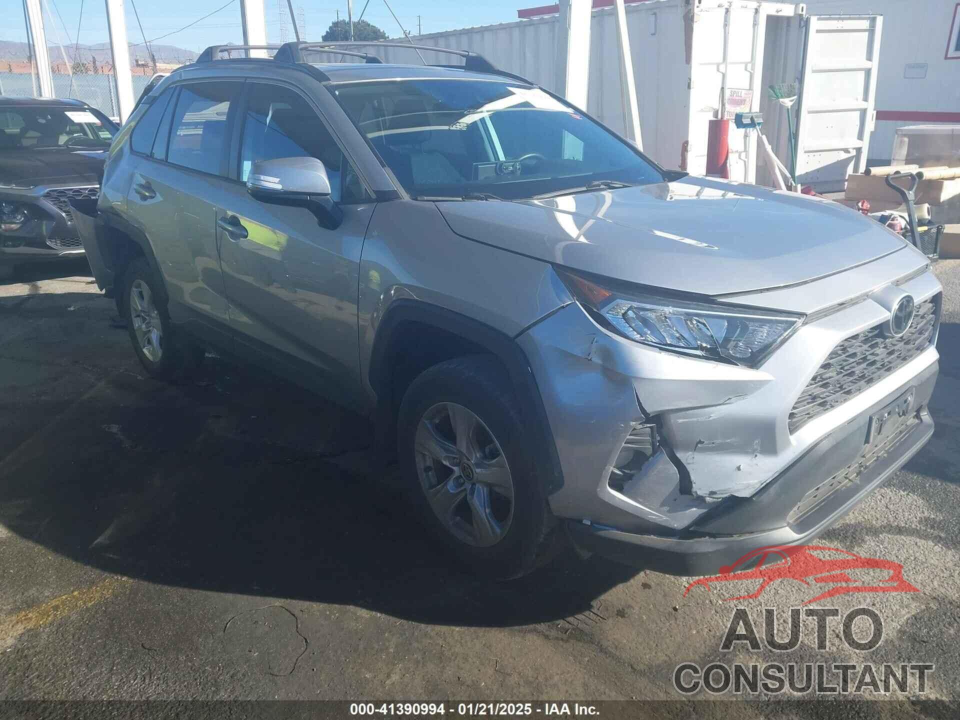 TOYOTA RAV4 2021 - 2T3W1RFV4MC148878