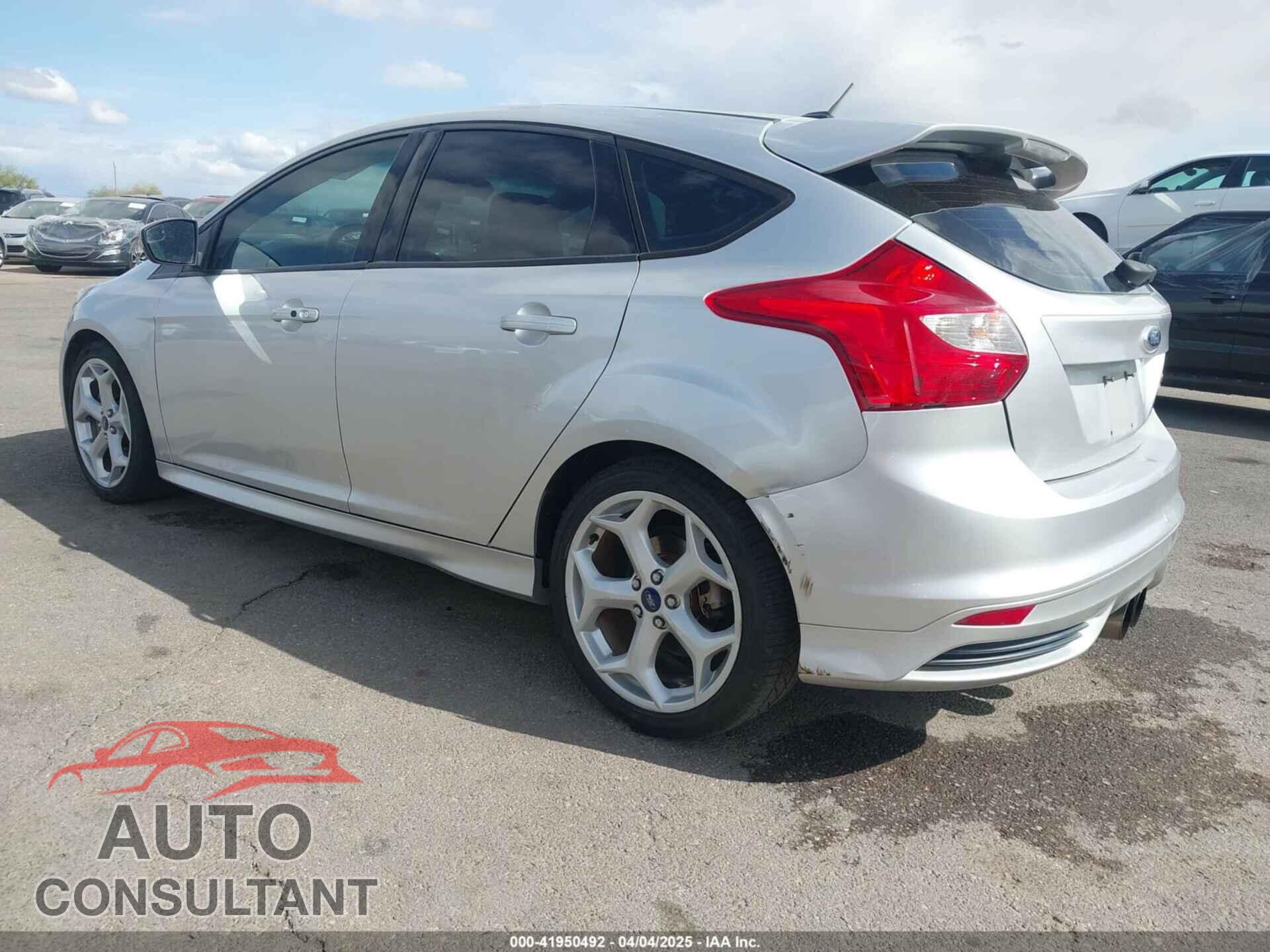 FORD FOCUS ST 2014 - 1FADP3L94EL422471