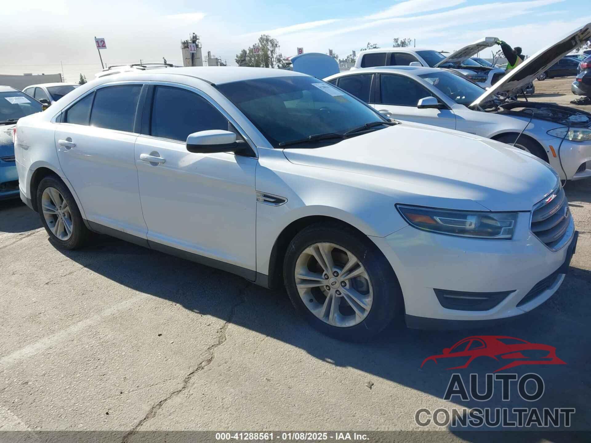 FORD TAURUS 2015 - 1FAHP2E85FG122562