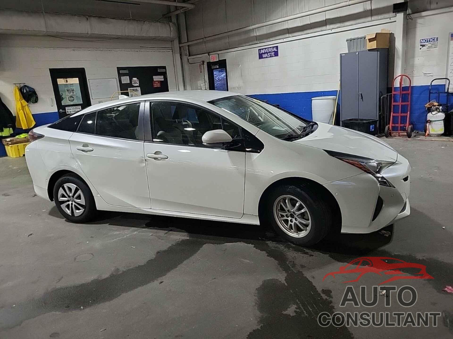 TOYOTA PRIUS 2018 - JTDKBRFU5J3585885