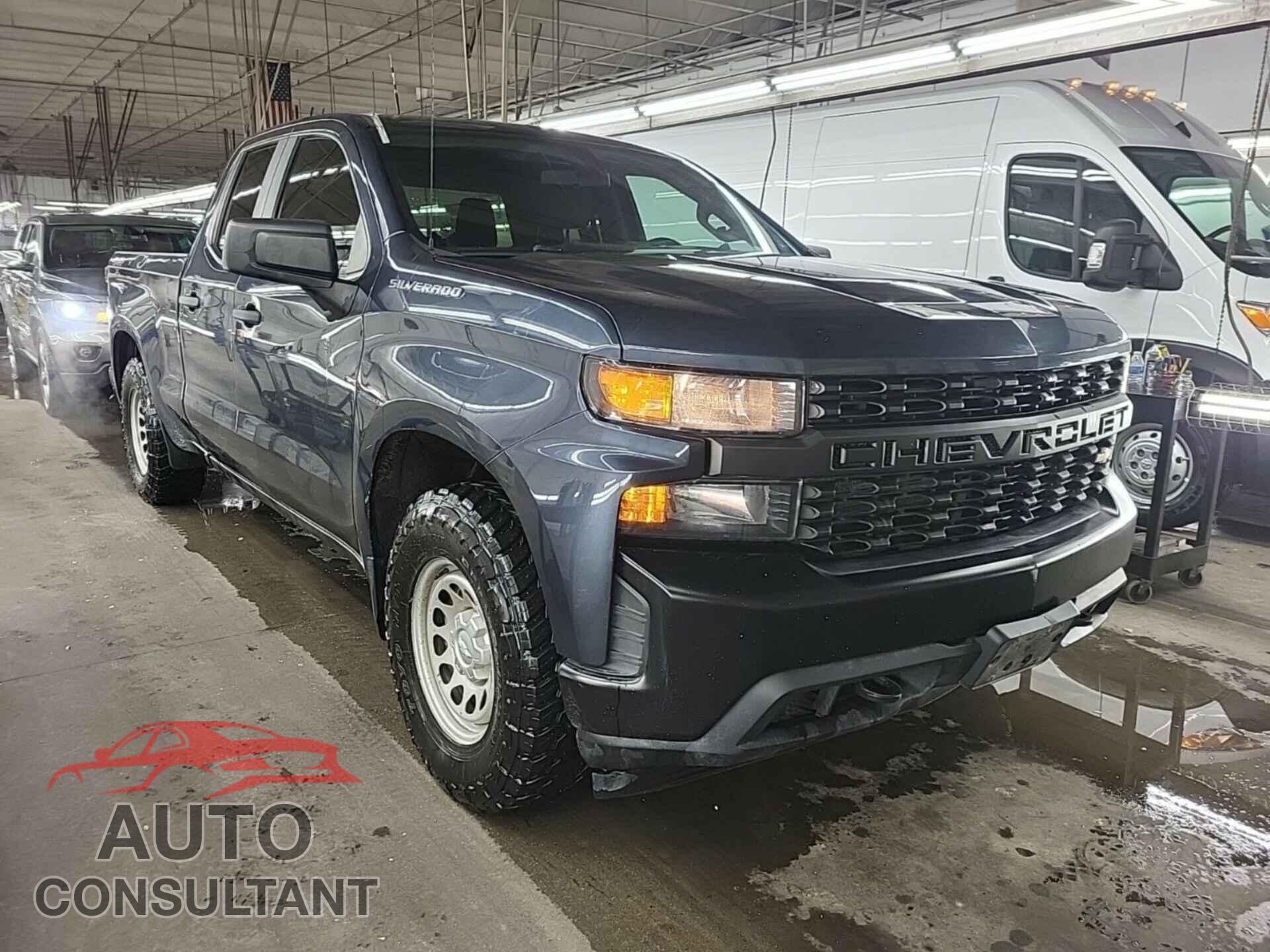 CHEVROLET SILVERADO 2019 - 1GCRYAEF4KZ346179