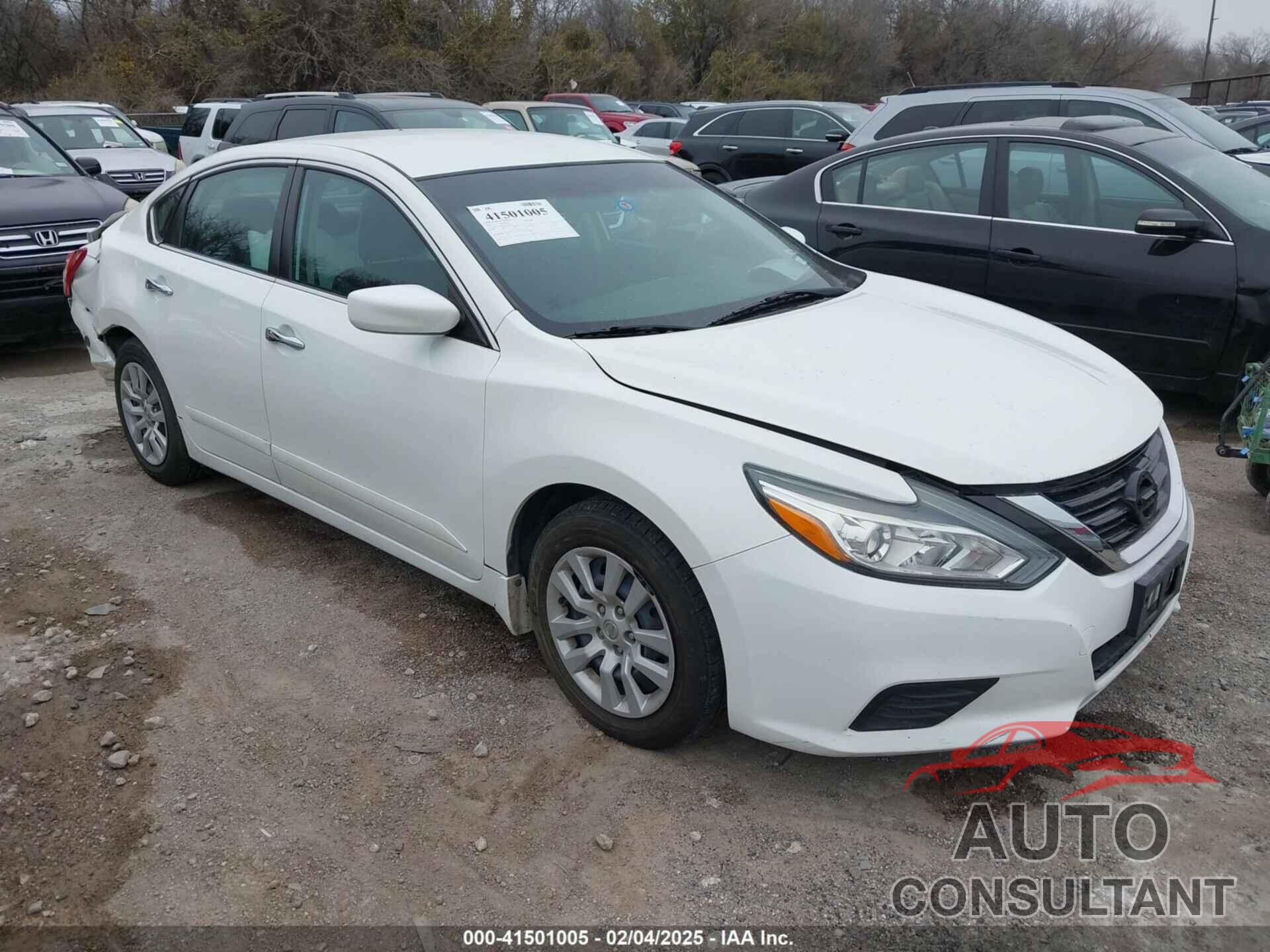 NISSAN ALTIMA 2017 - 1N4AL3AP8HC263510