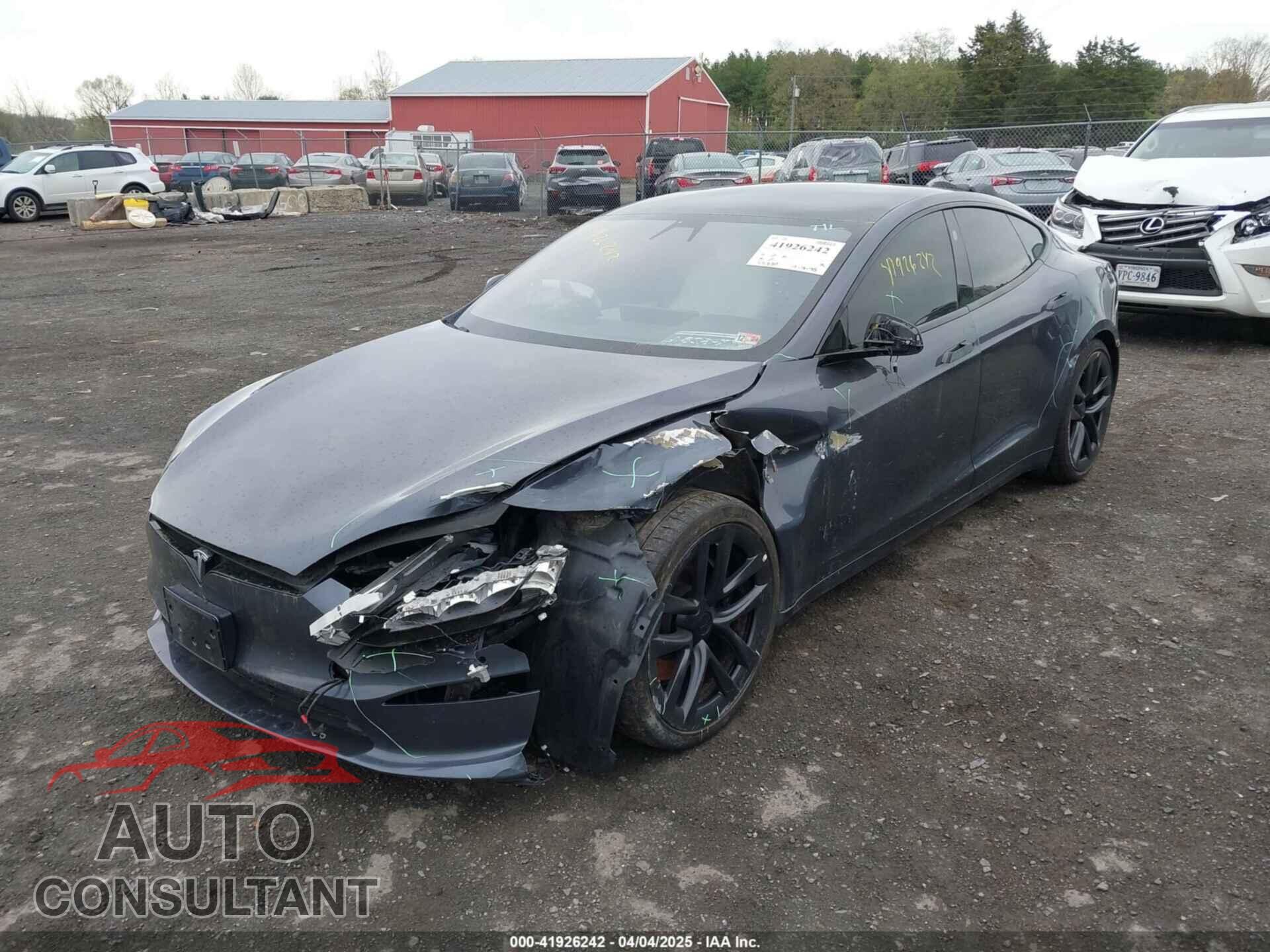 TESLA MODEL S 2021 - 5YJSA1E5XMF428519