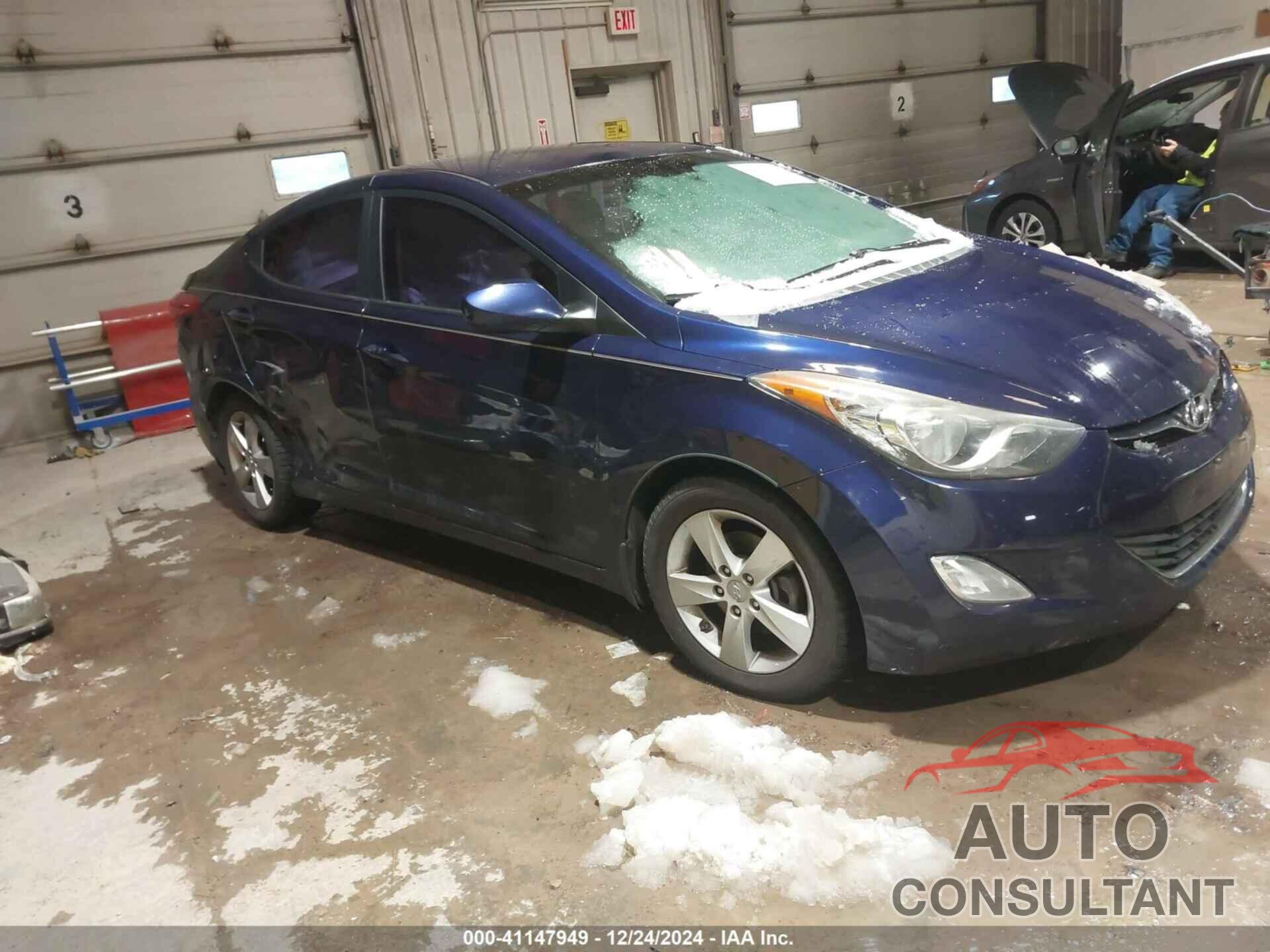 HYUNDAI ELANTRA 2013 - 5NPDH4AE2DH223323
