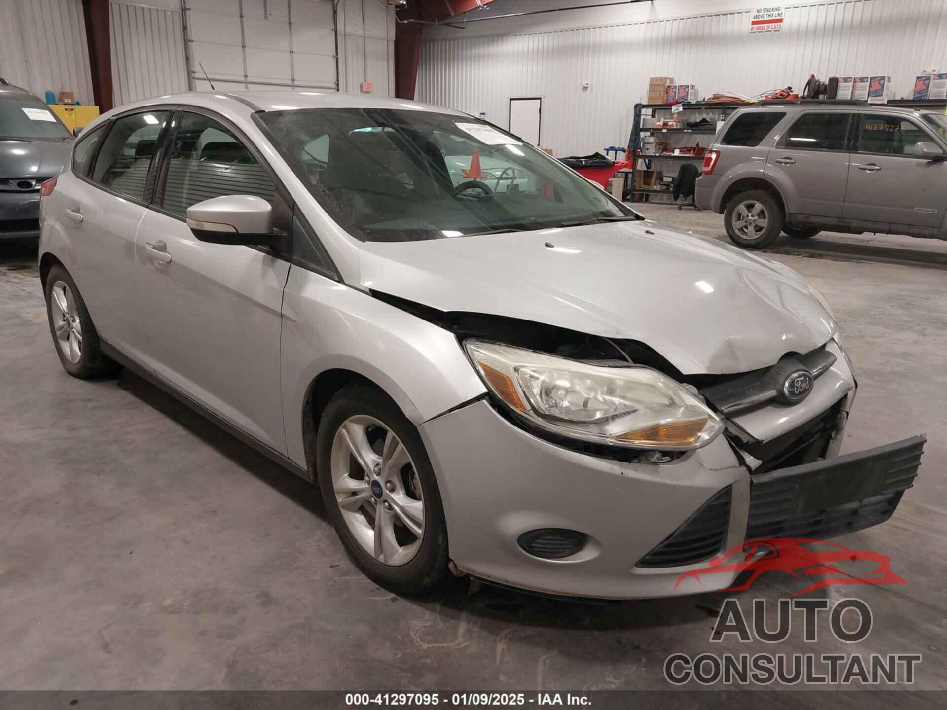 FORD FOCUS 2014 - 1FADP3K2XEL452515