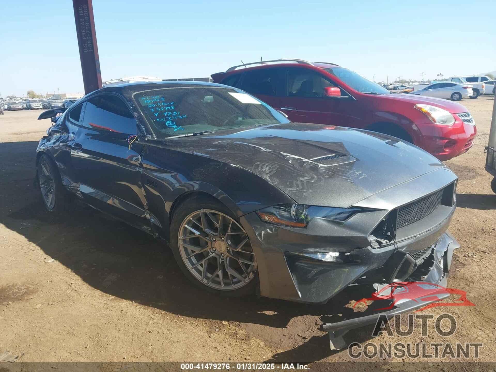FORD MUSTANG 2019 - 1FA6P8CF5K5134731