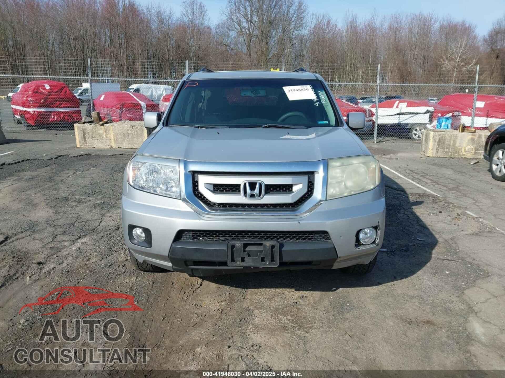 HONDA PILOT 2011 - 5FNYF4H52BB005343