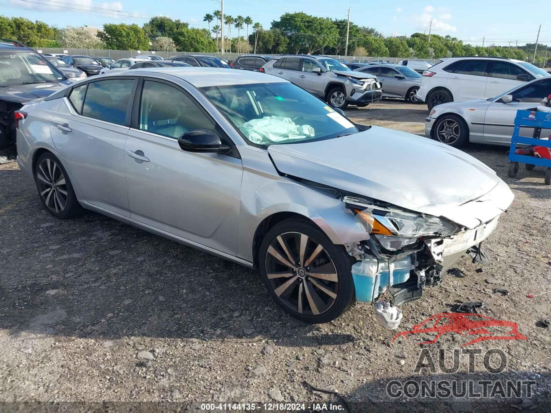 NISSAN ALTIMA 2019 - 1N4BL4CV9KC258877