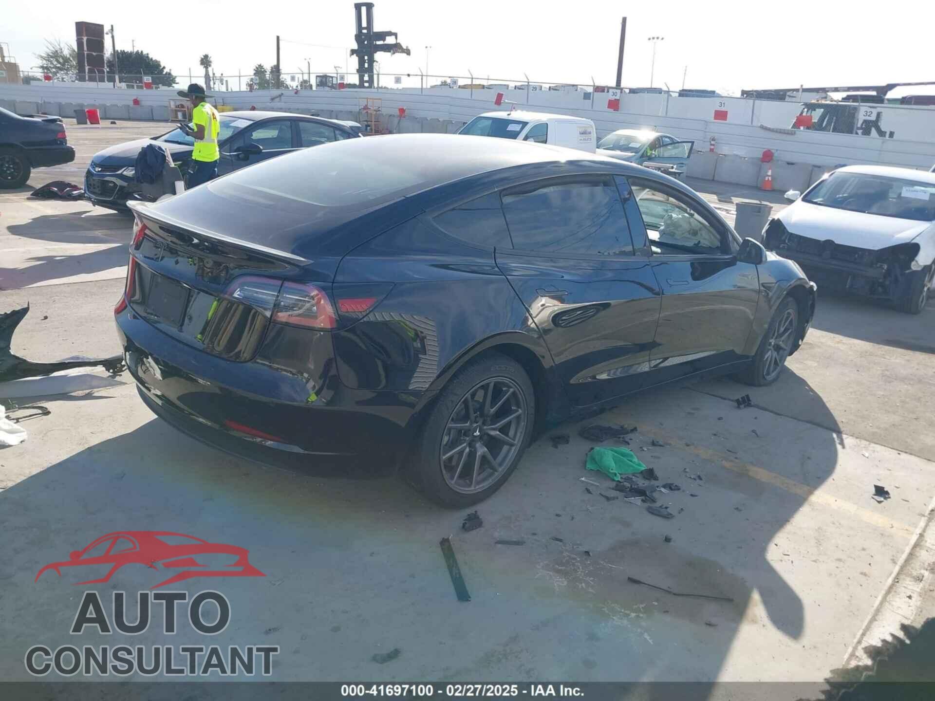TESLA MODEL 3 2019 - 5YJ3E1EA0KF399082