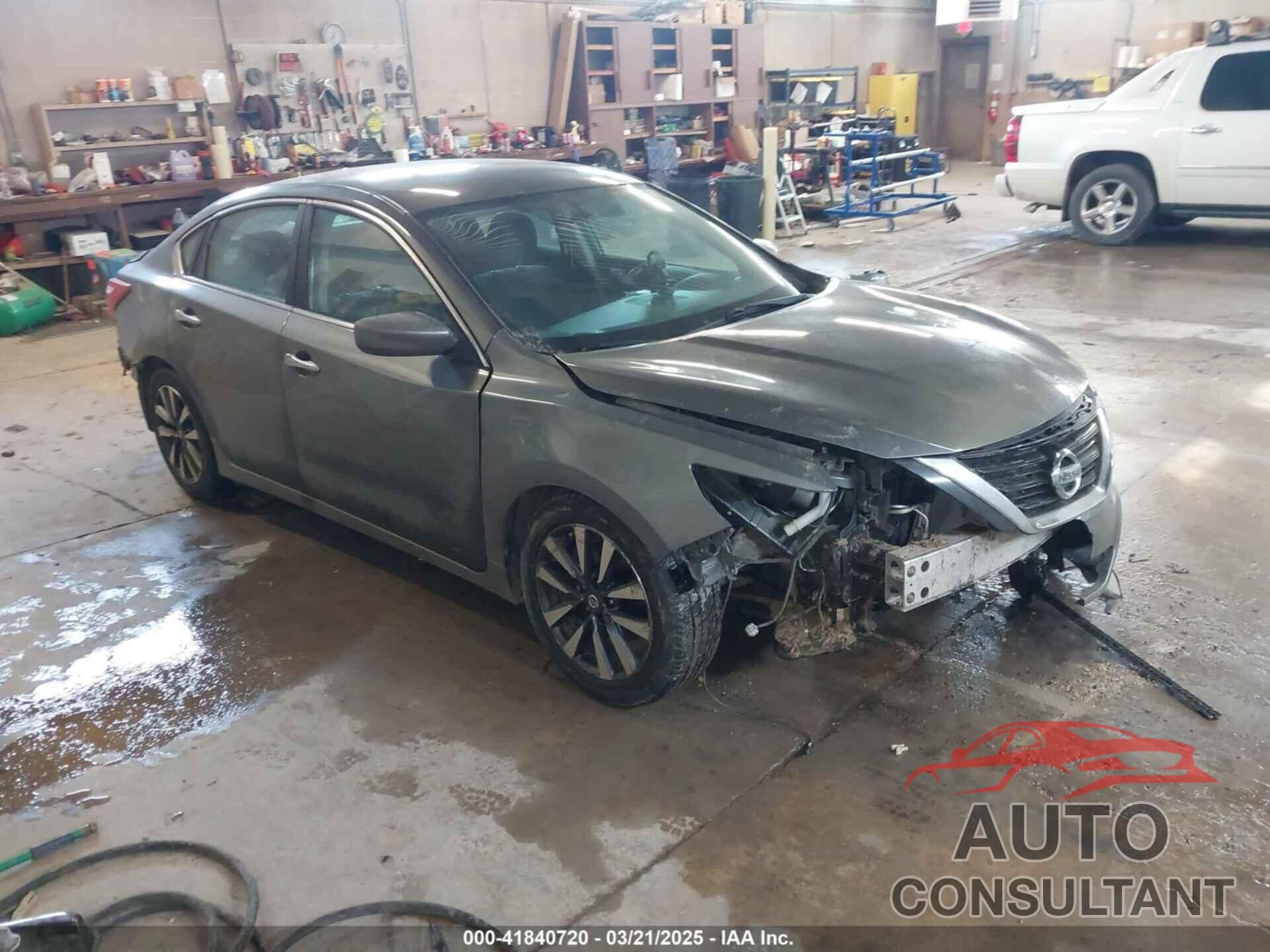 NISSAN ALTIMA 2017 - 1N4AL3AP6HC266325