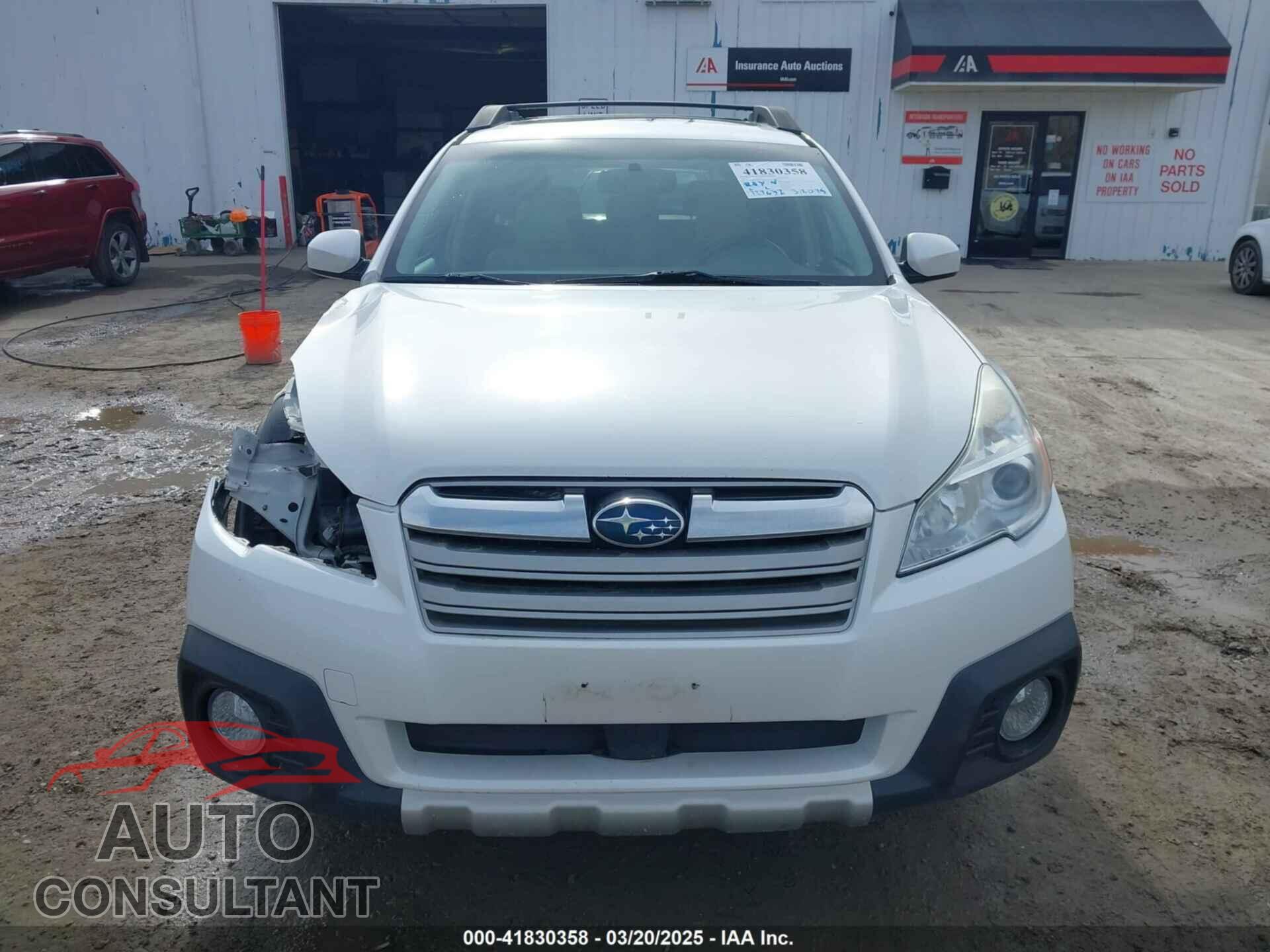 SUBARU OUTBACK 2014 - 4S4BRBLCXE3313154