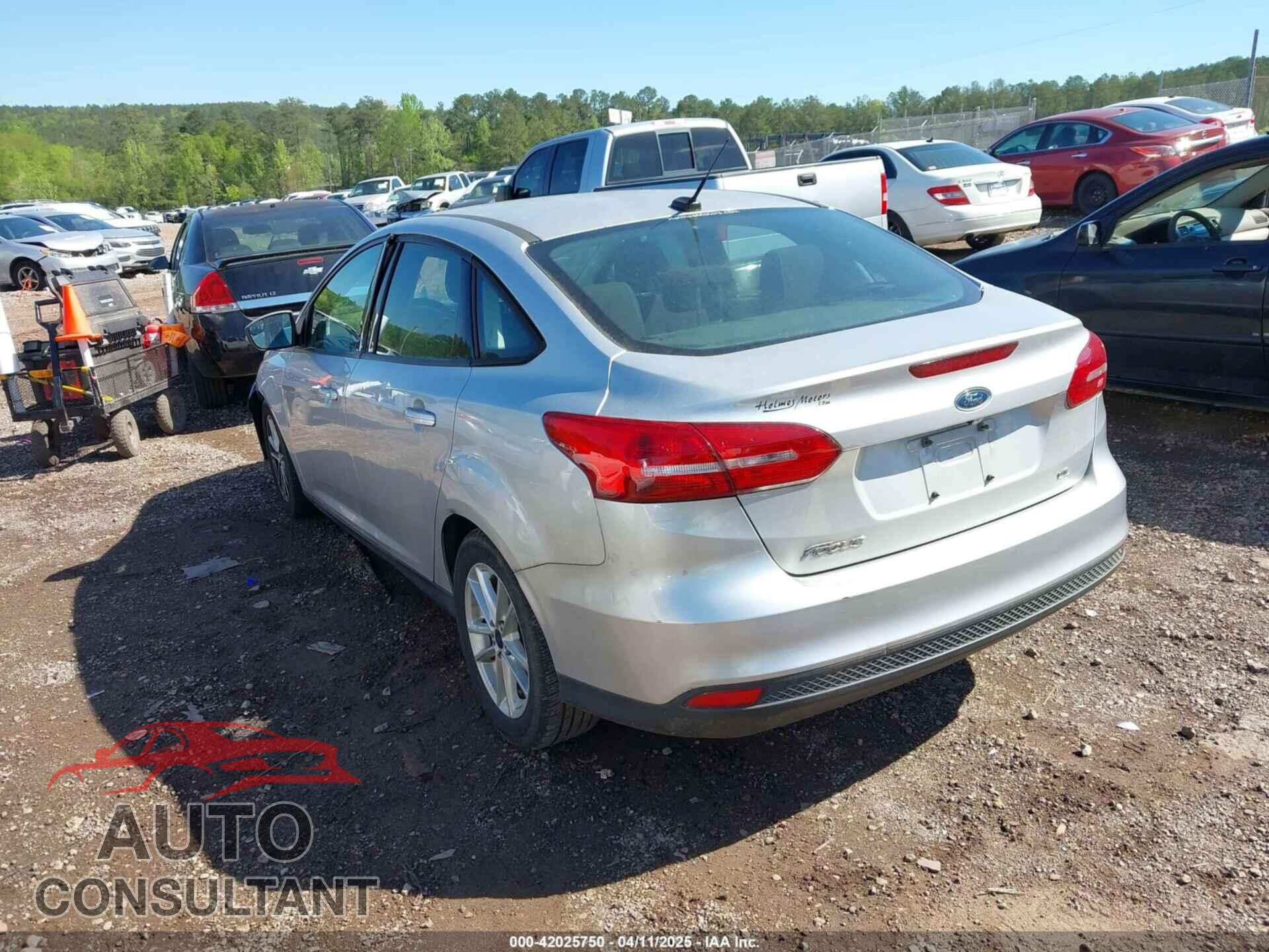 FORD FOCUS 2016 - 1FADP3F23GL320855