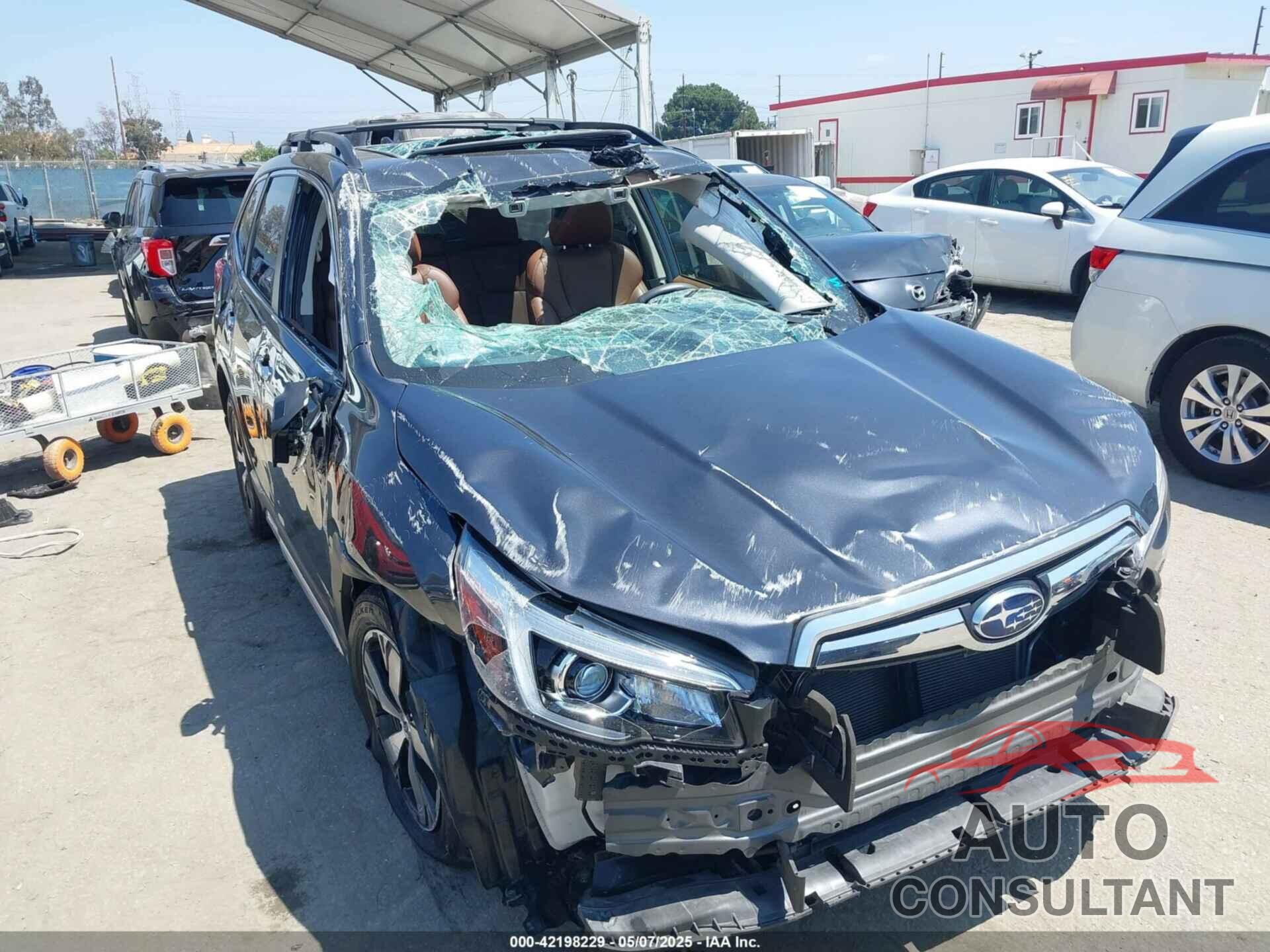 SUBARU FORESTER 2019 - JF2SKAWC2KH574888