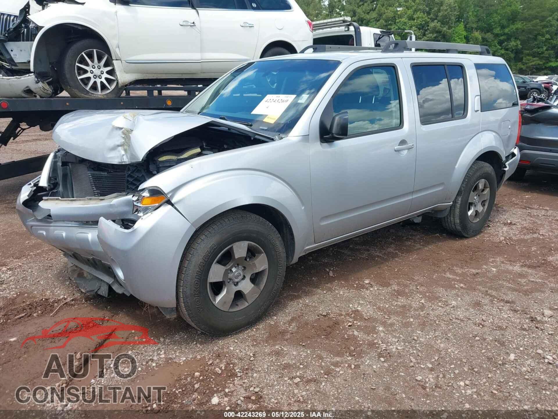 NISSAN PATHFINDER 2011 - 5N1AR1NN5BC620098