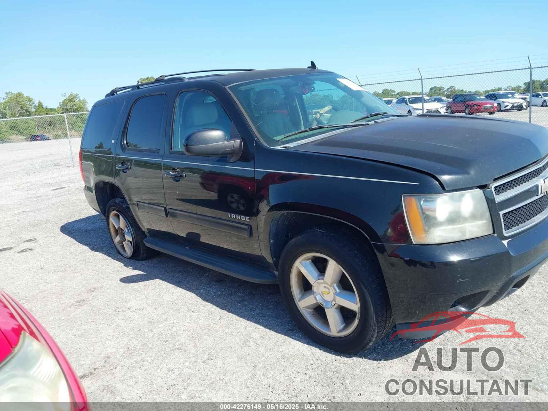 CHEVROLET TAHOE 2011 - 1GNSCBE09BR379607