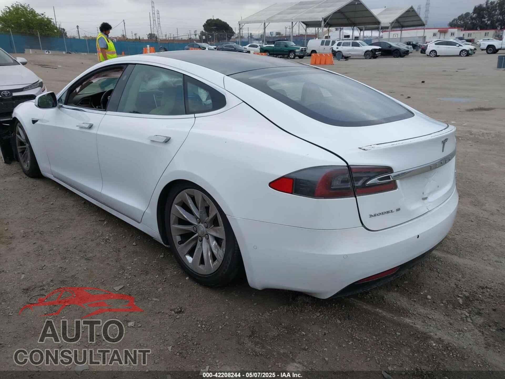 TESLA MODEL S 2017 - 5YJSA1E20HF199439