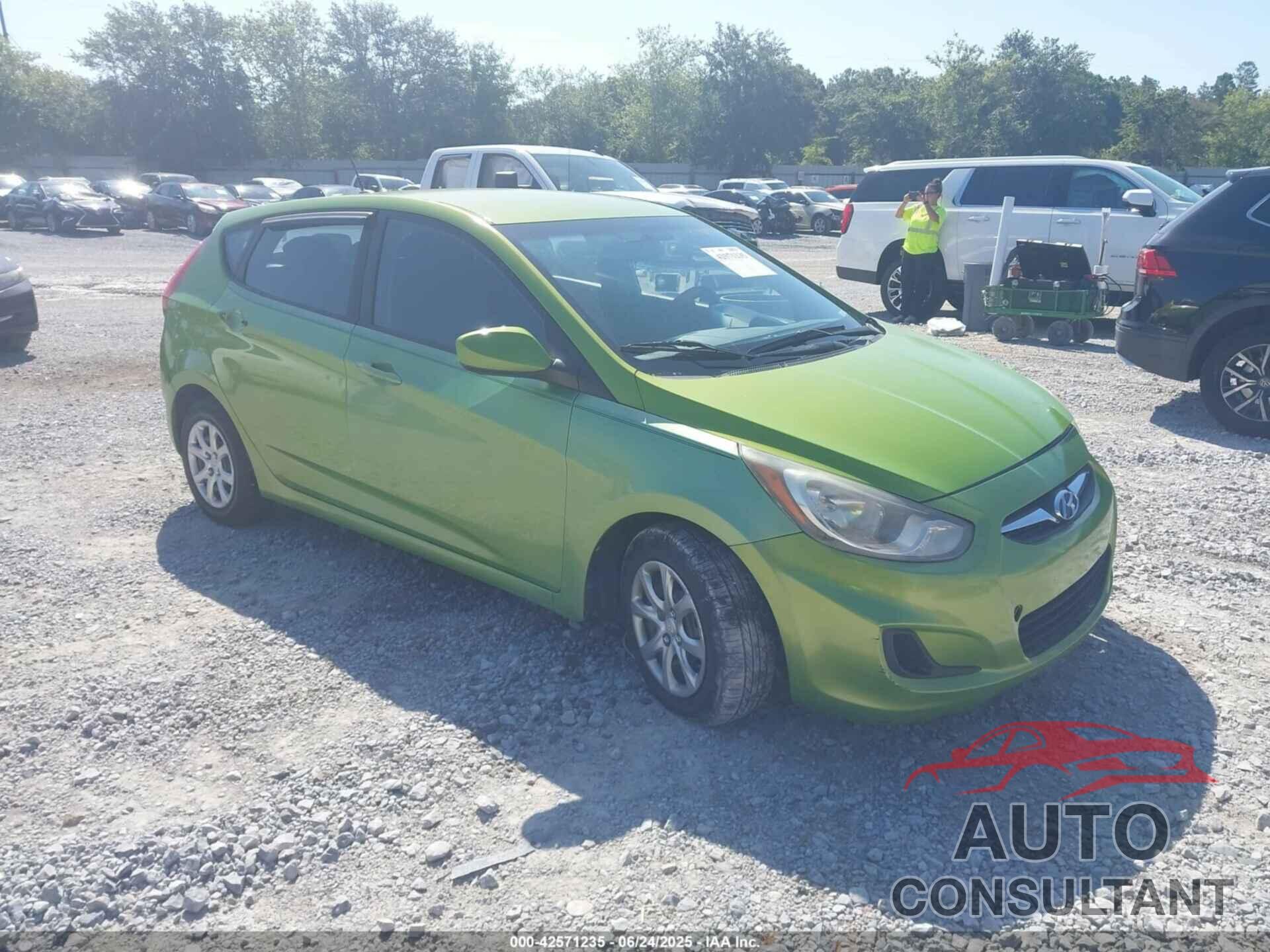 HYUNDAI ACCENT 2012 - KMHCT5AE9CU057639