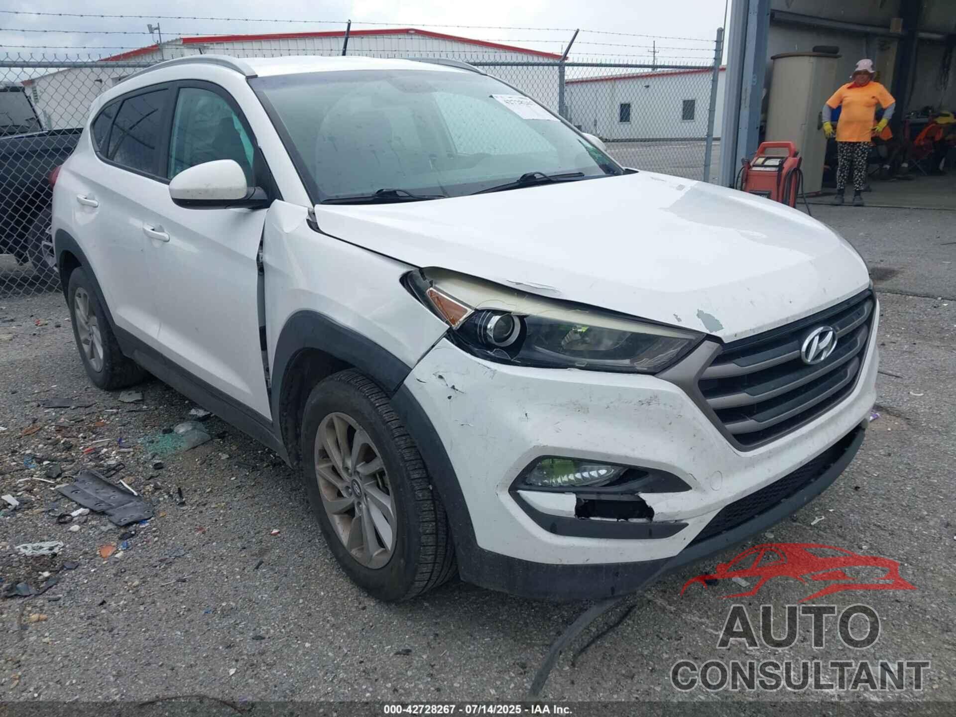 HYUNDAI TUCSON 2016 - KM8J33A42GU061590