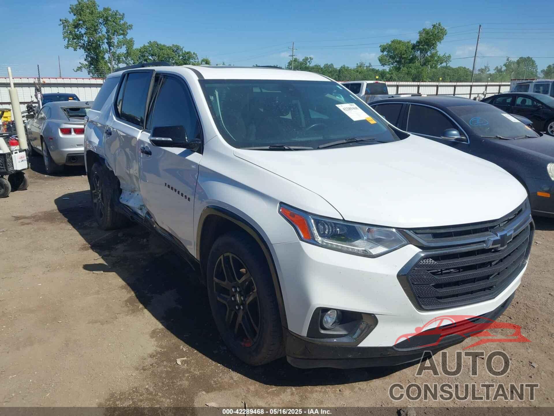 CHEVROLET TRAVERSE 2019 - 1GNEVKKW2KJ104949