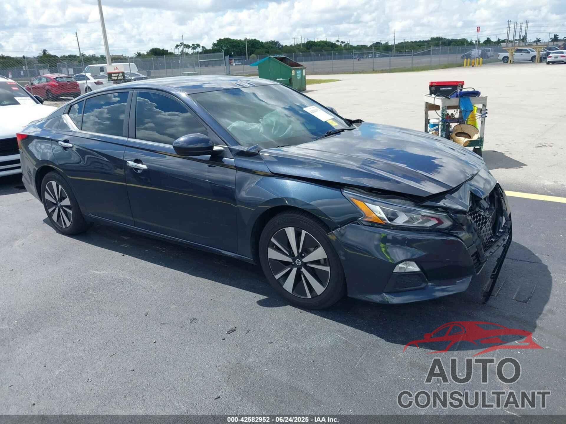 NISSAN ALTIMA 2021 - 1N4BL4DVXMN406329