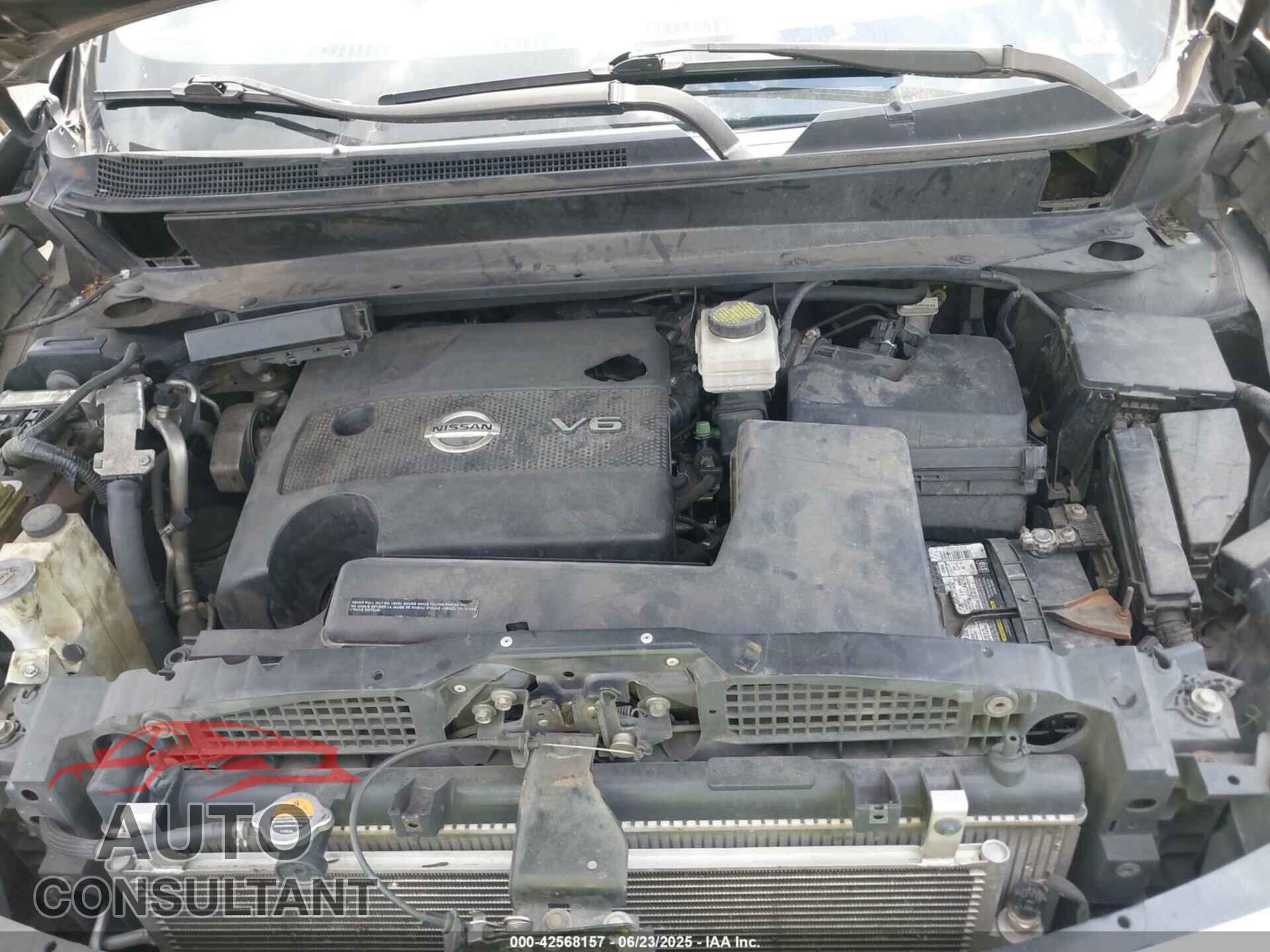 NISSAN PATHFINDER 2013 - 5N1AR2MM2DC621744