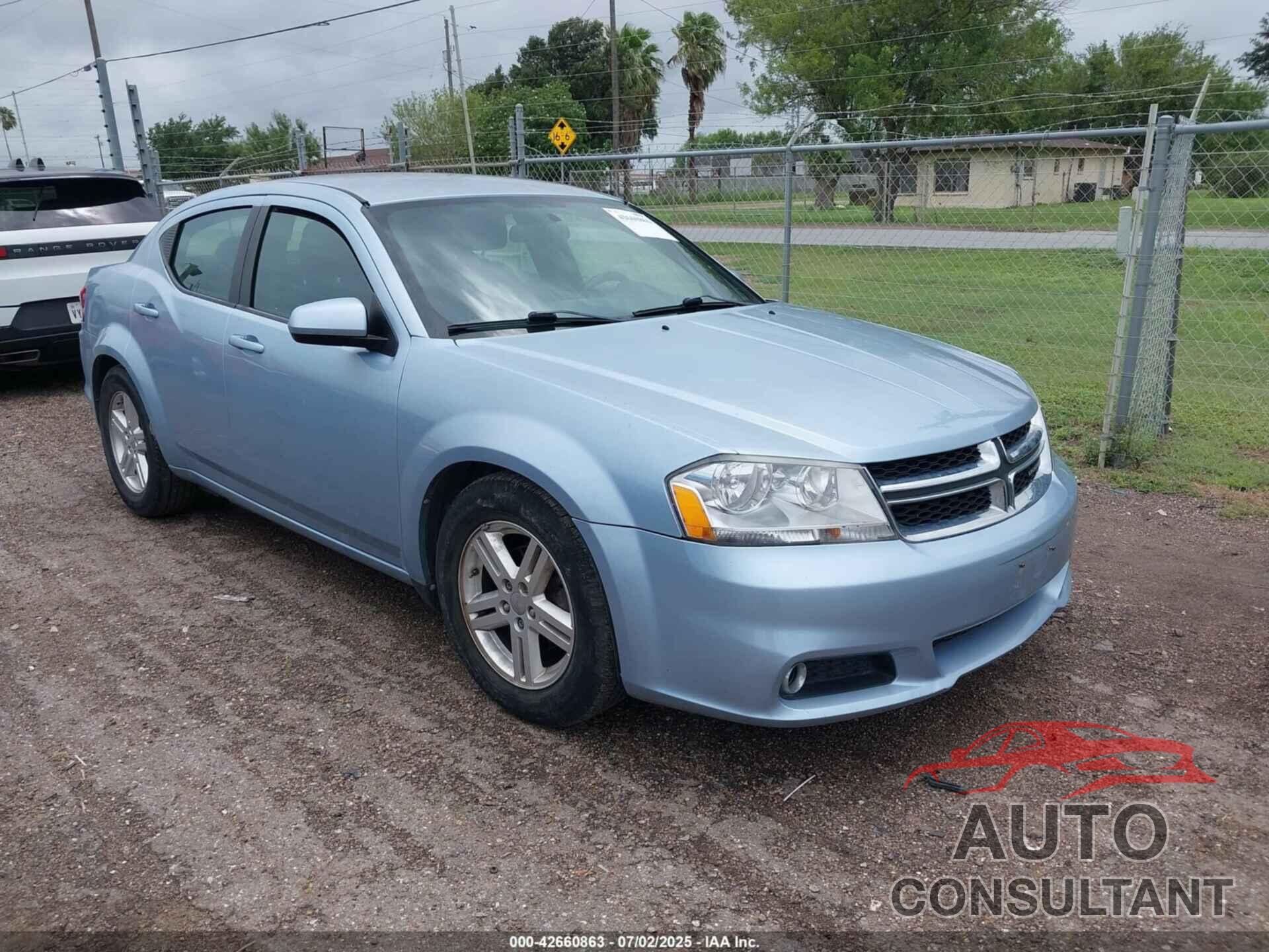 DODGE AVENGER 2013 - 1C3CDZCG8DN583719