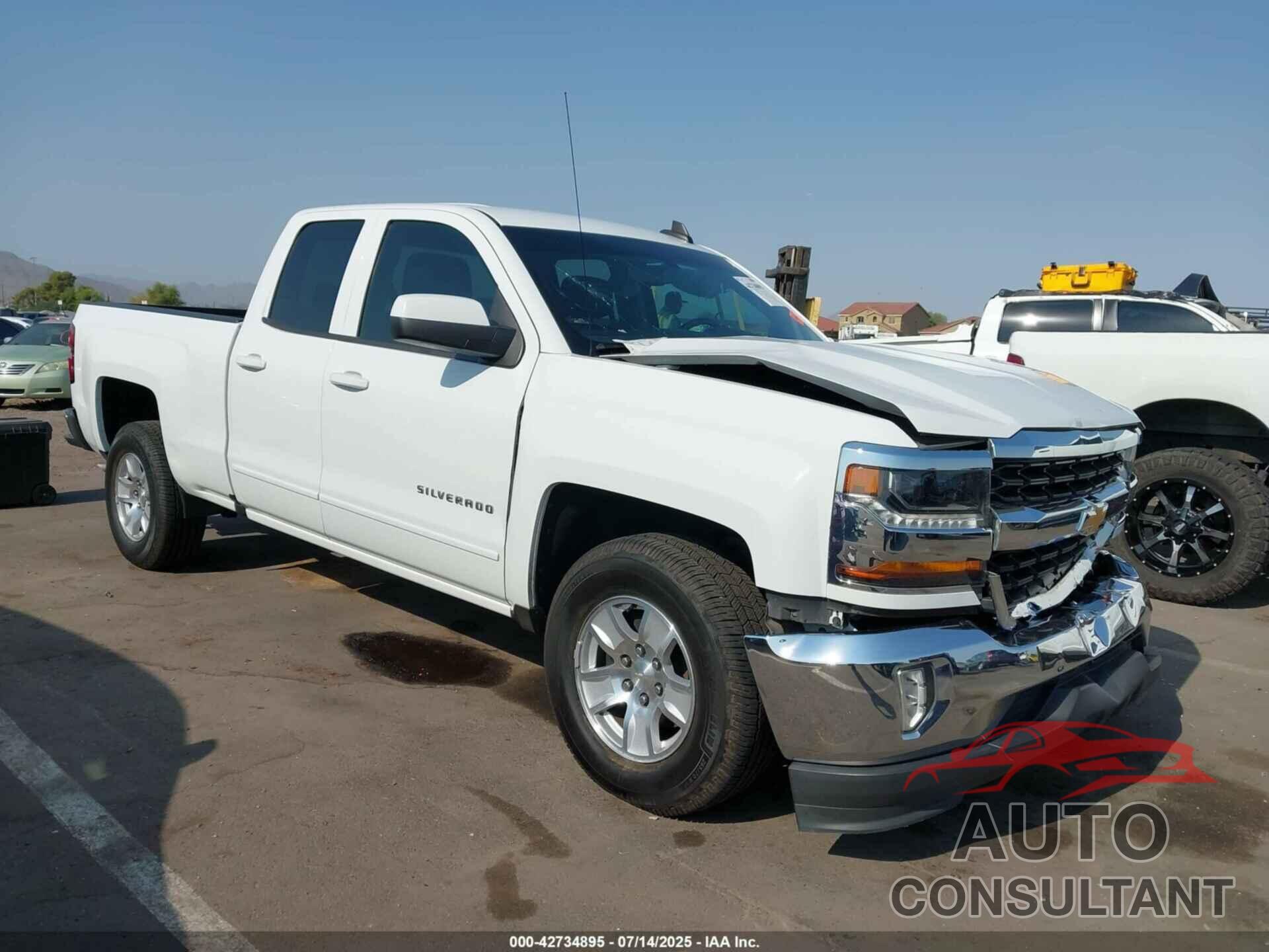 CHEVROLET SILVERADO 1500 2017 - 1GCRCREC2HZ344538