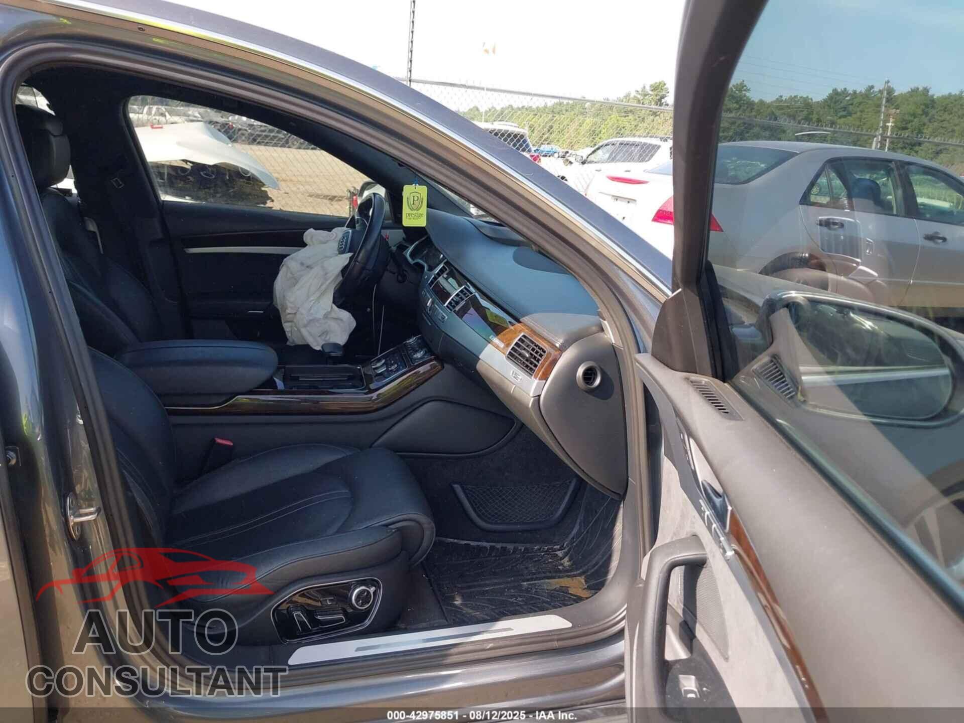 AUDI A8 2015 - WAUJGAFD0FN006762