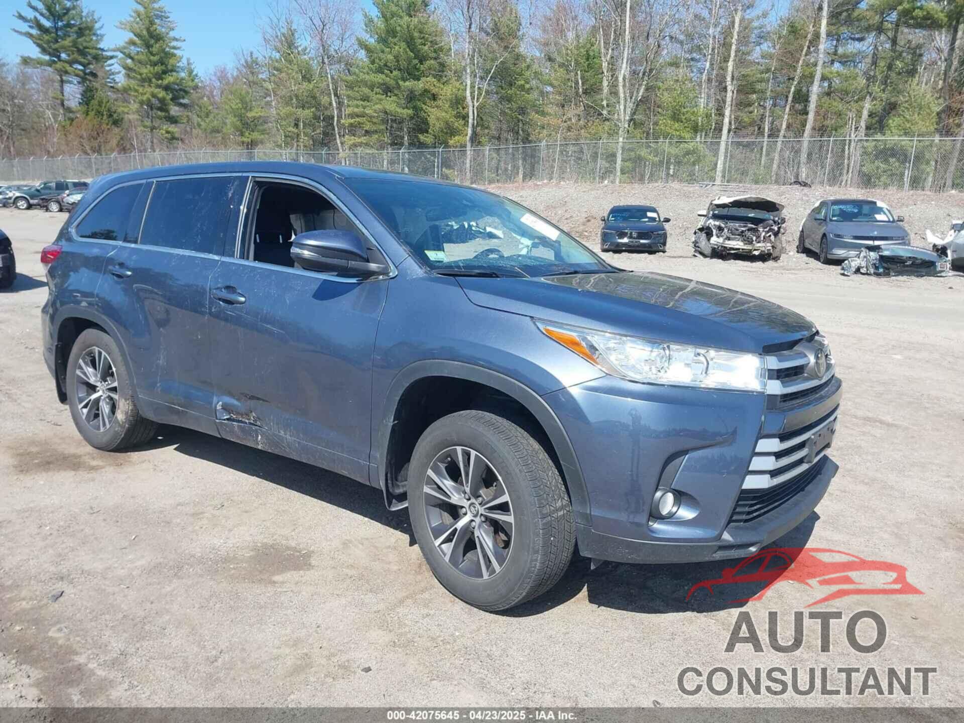 TOYOTA HIGHLANDER 2018 - 5TDBZRFH9JS837716