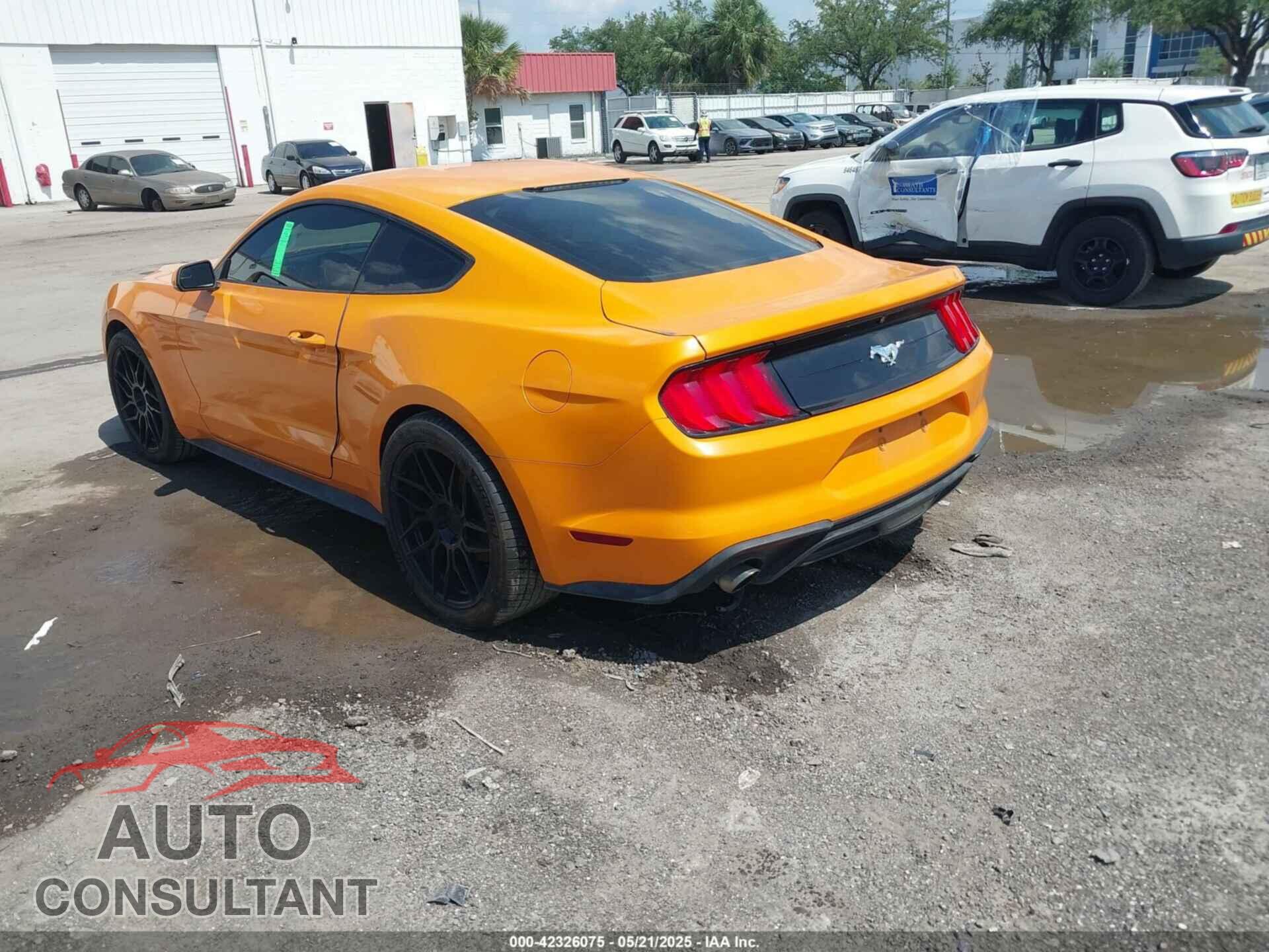 FORD MUSTANG 2018 - 1FA6P8TH1J5162302