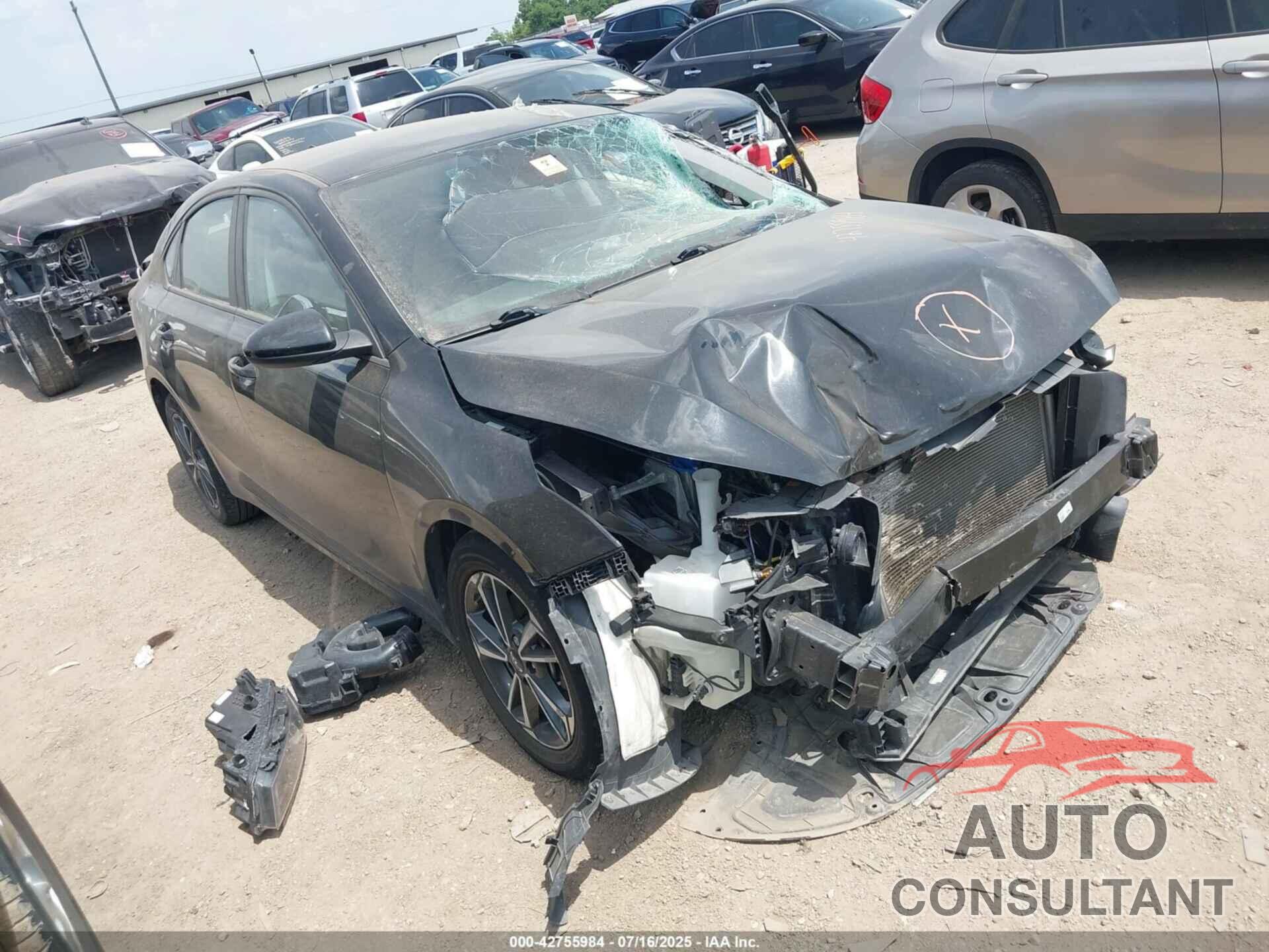 KIA FORTE 2023 - 3KPF24AD3PE567253