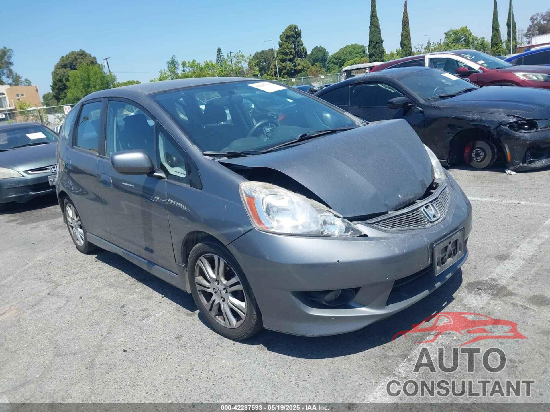 HONDA FIT 2011 - JHMGE8H53BS004855