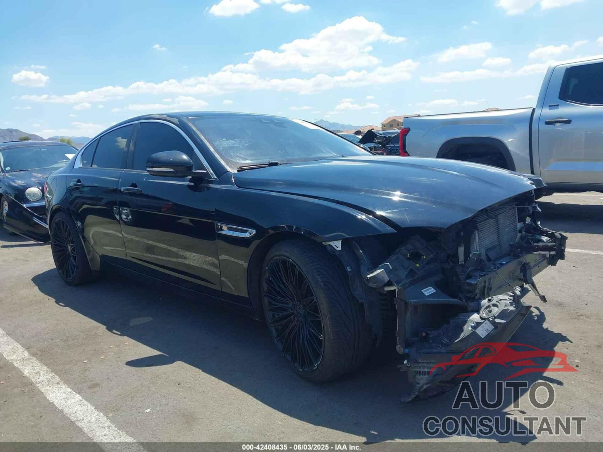 JAGUAR XE 2018 - SAJAR4FX4JCP24751